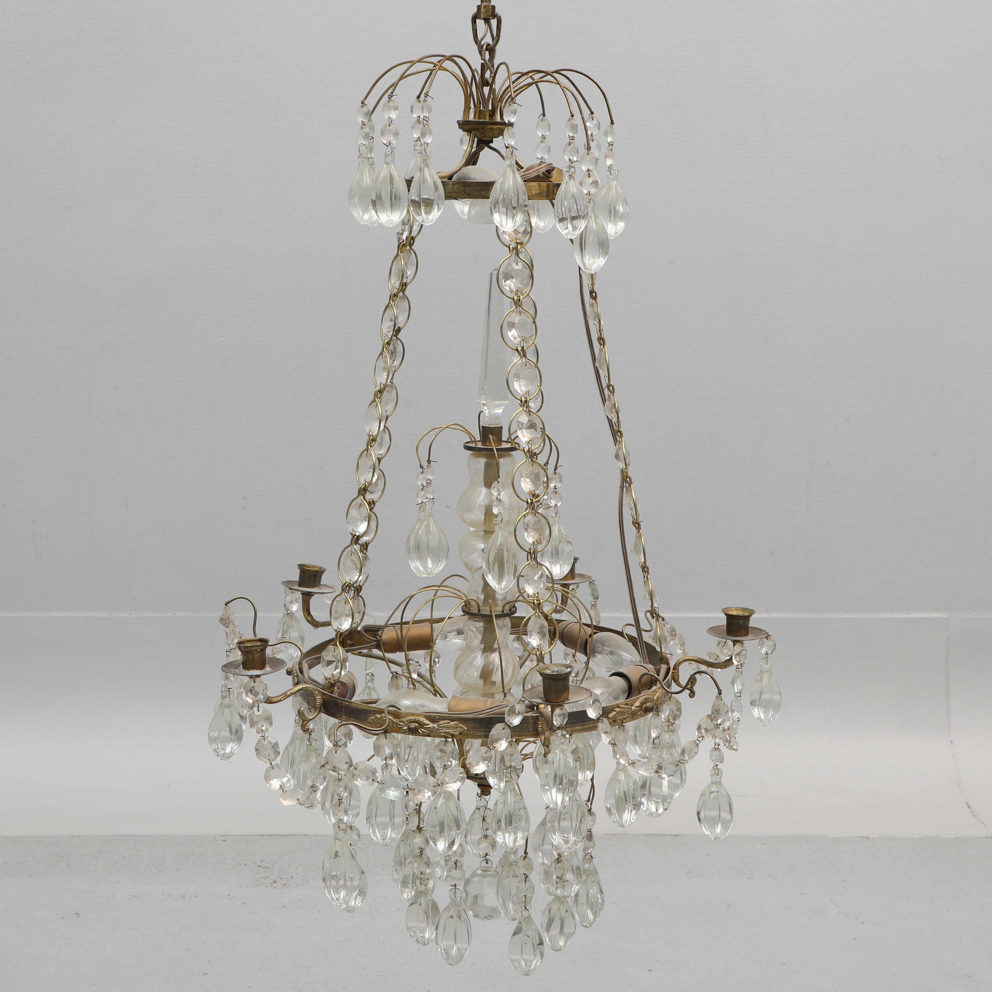 LJUSKRONA, mässing och prismor, 5-ljusarmar, 1900-tal.