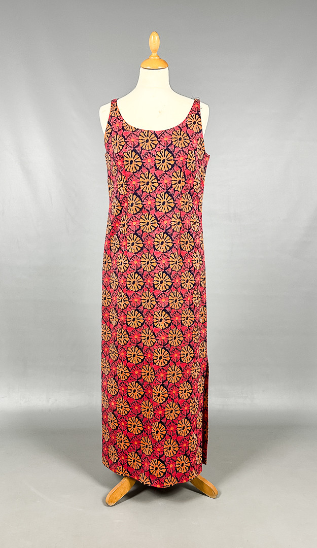 MAUD FREDIN FREDHOLM. KLÄNNING, 1900-tal.