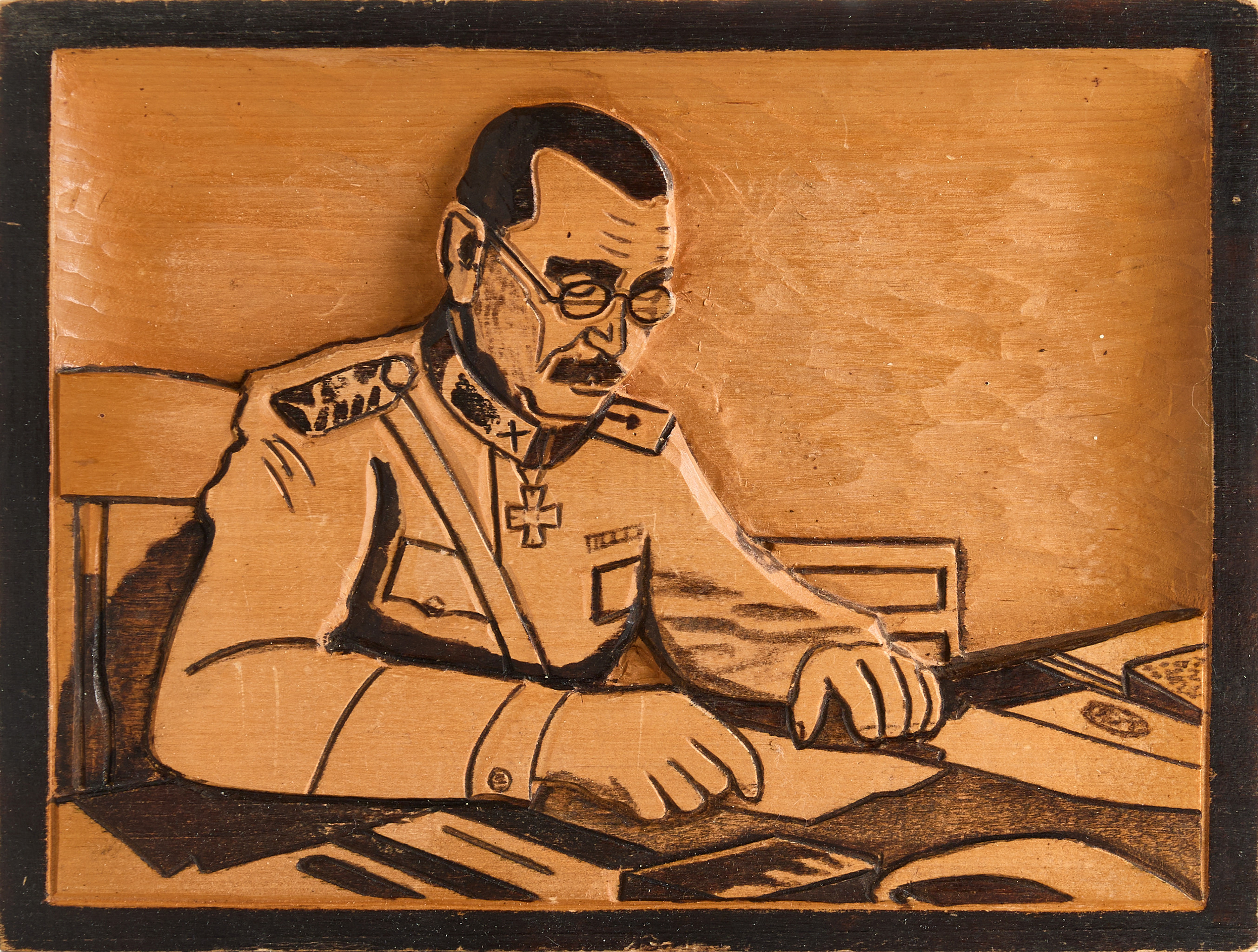 MARSALK MANNERHEIM, relief skuren i trä, 1944.