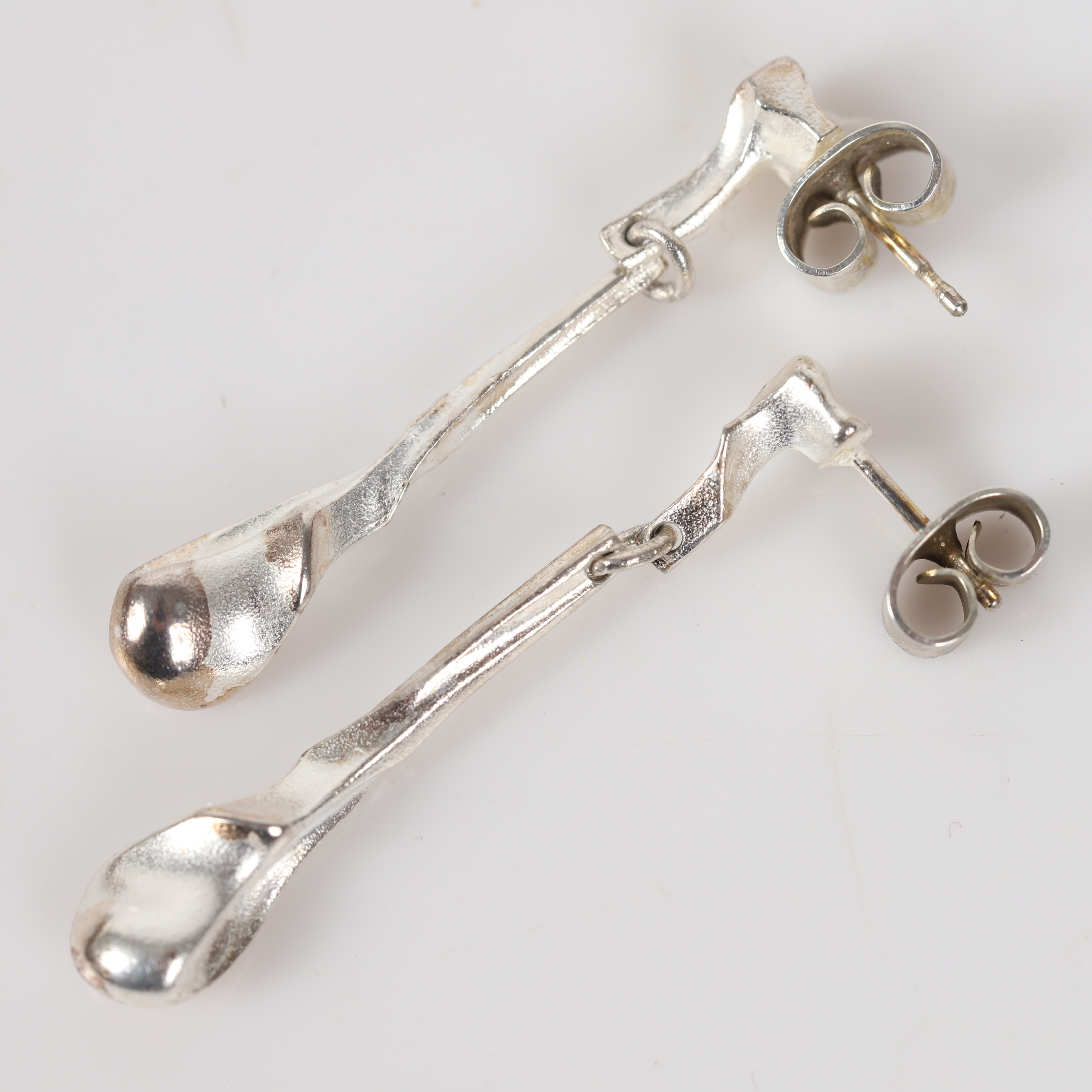 BJÖRN WECKSTRÖM. Örhängen, 1 par, "Stalac", sterlingsilver, Lapponia, Finland.