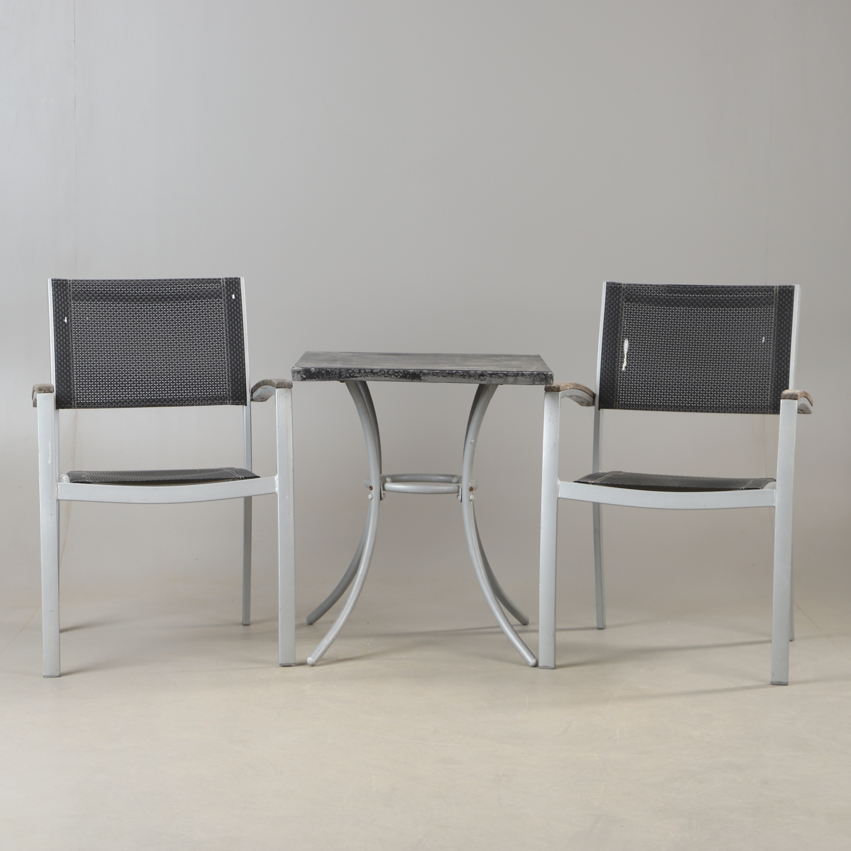 SITTGRUPP, 3 delar, metall, Jutlandia, samtida.