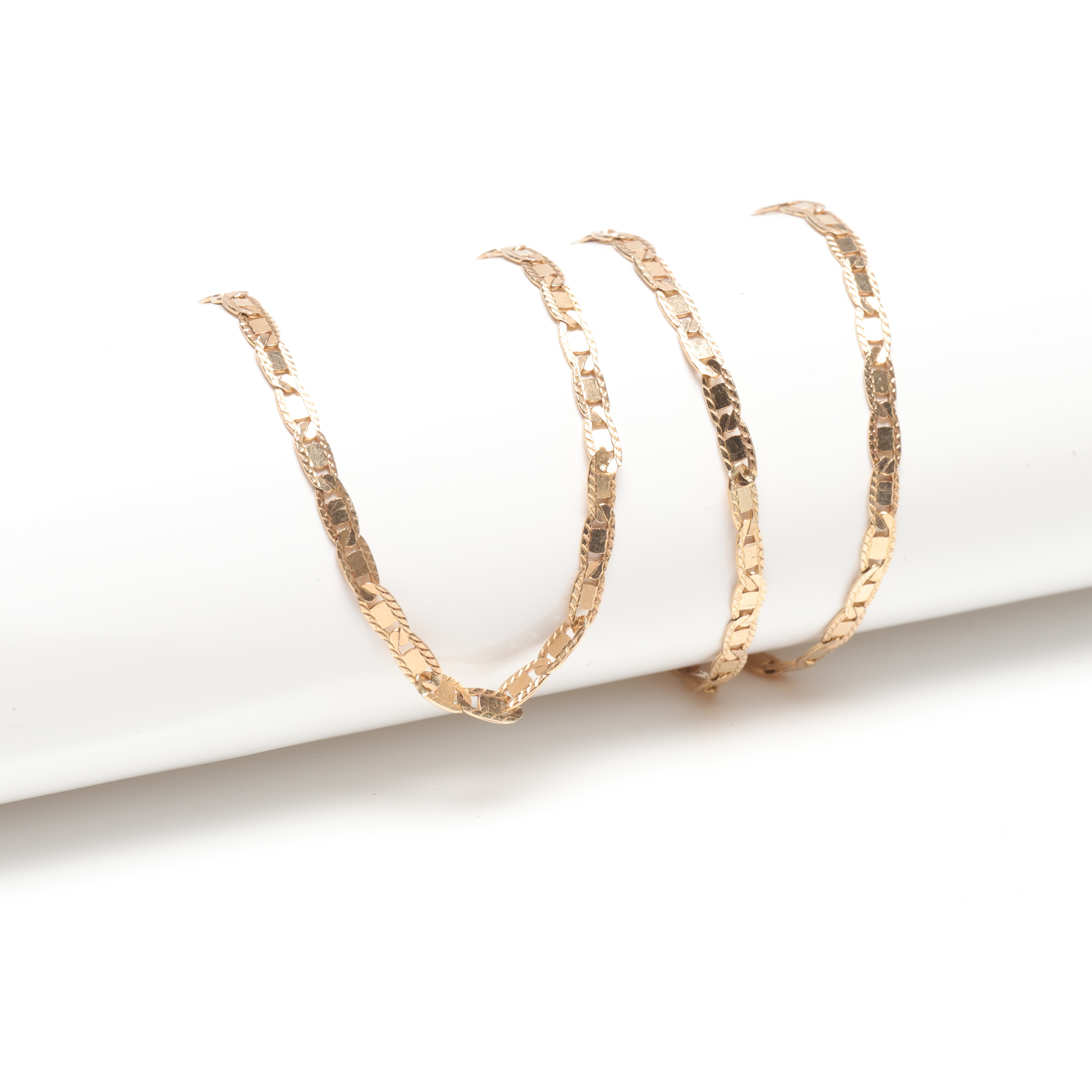 HALSBAND, 18k, Guld, vikt cirka 3,7 gram.