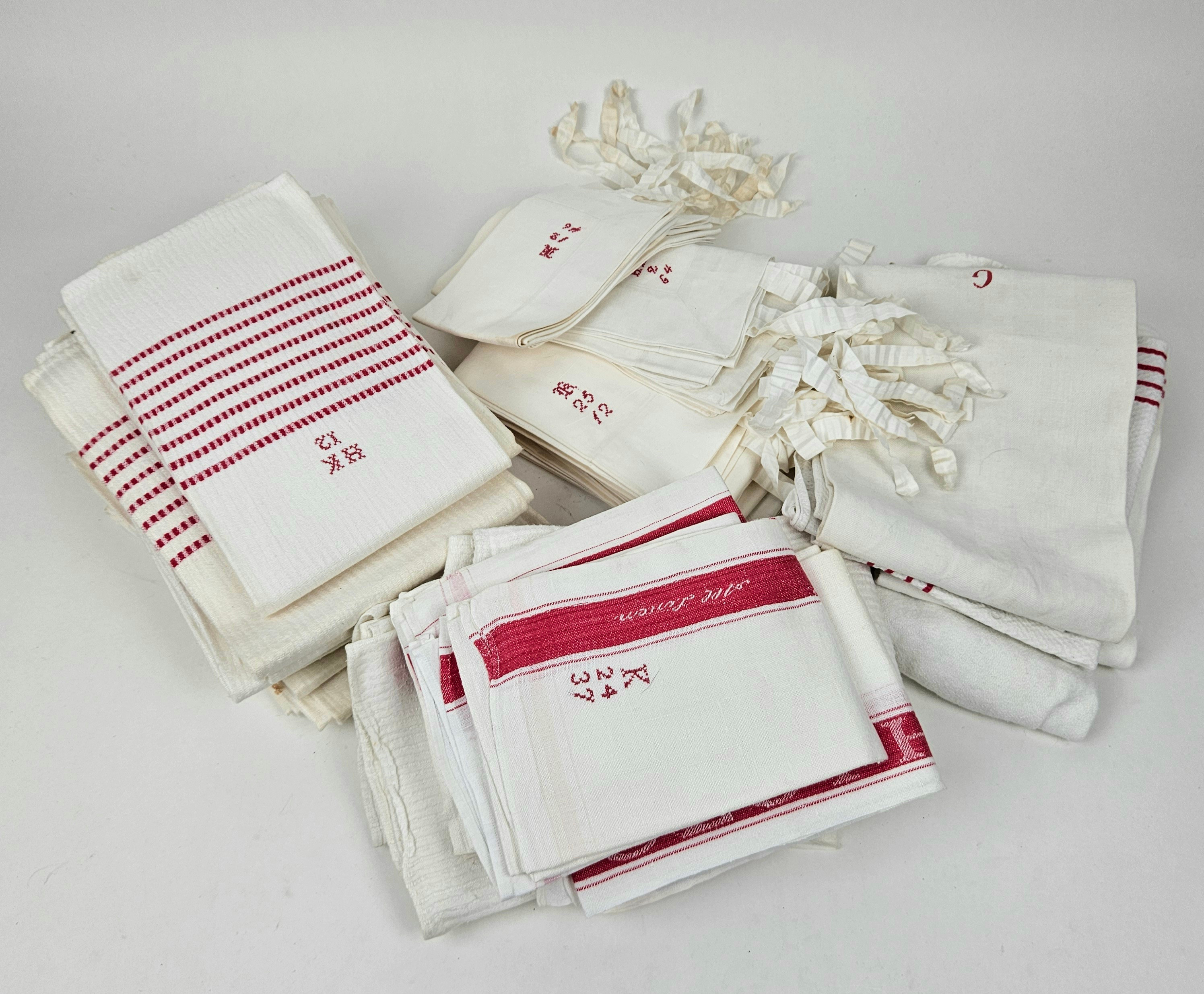 PARTI HANDDUKAR OCH ÖRNGÖTT, 1900-tal.