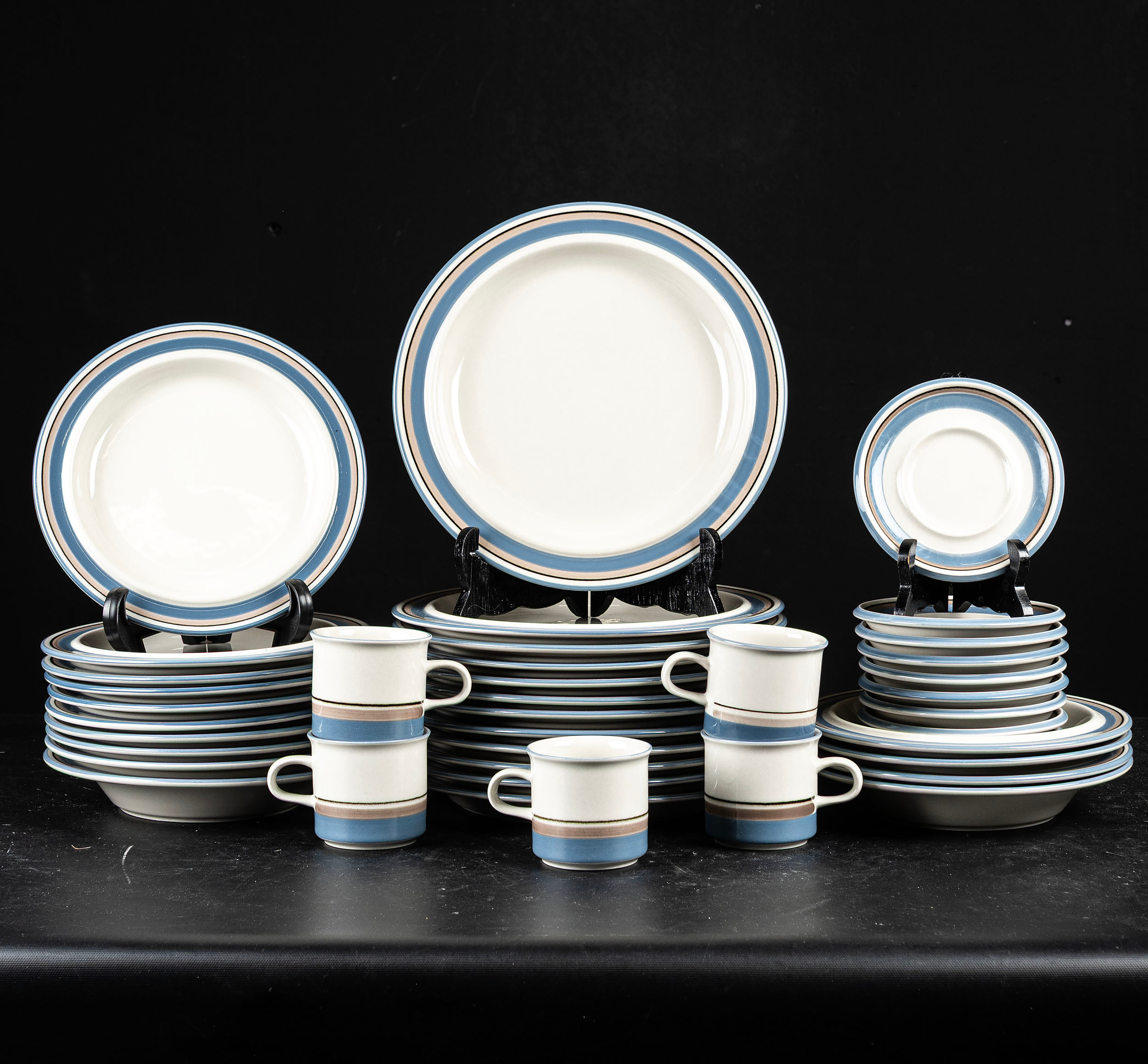 ULLA PROCOPÉ. Servisdelar, 40st, "Uhtua", Arabia, Finland.