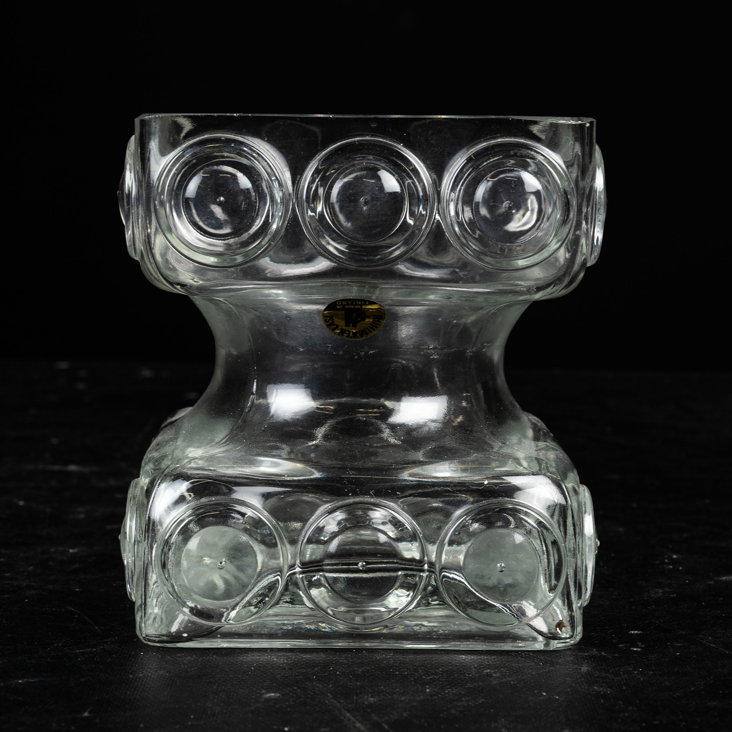 TAMARA ALADIN. Vas, "Kehrä", glas, Riihimäen Lasi, Finland.