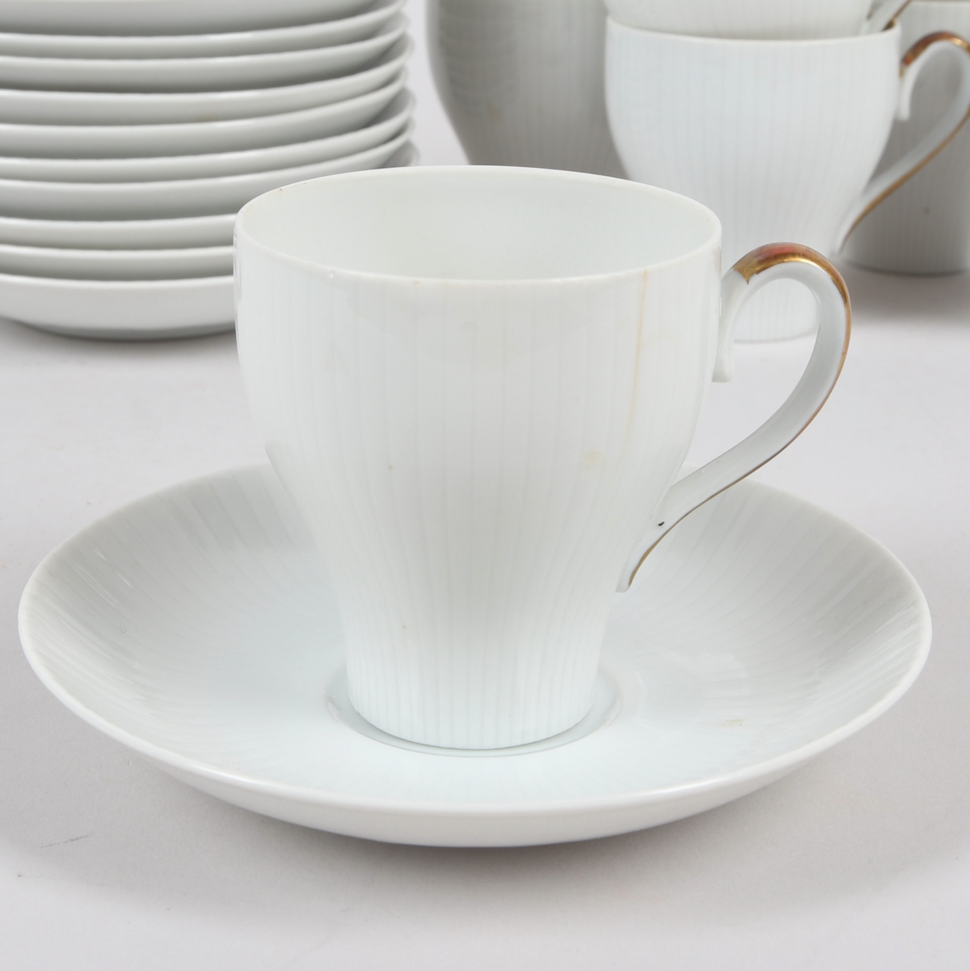 ARTHUR PERCY. Kaffeservisdelar, 21 st, porslin, "Casablanca", Karlskrona Porslinsfabrik.