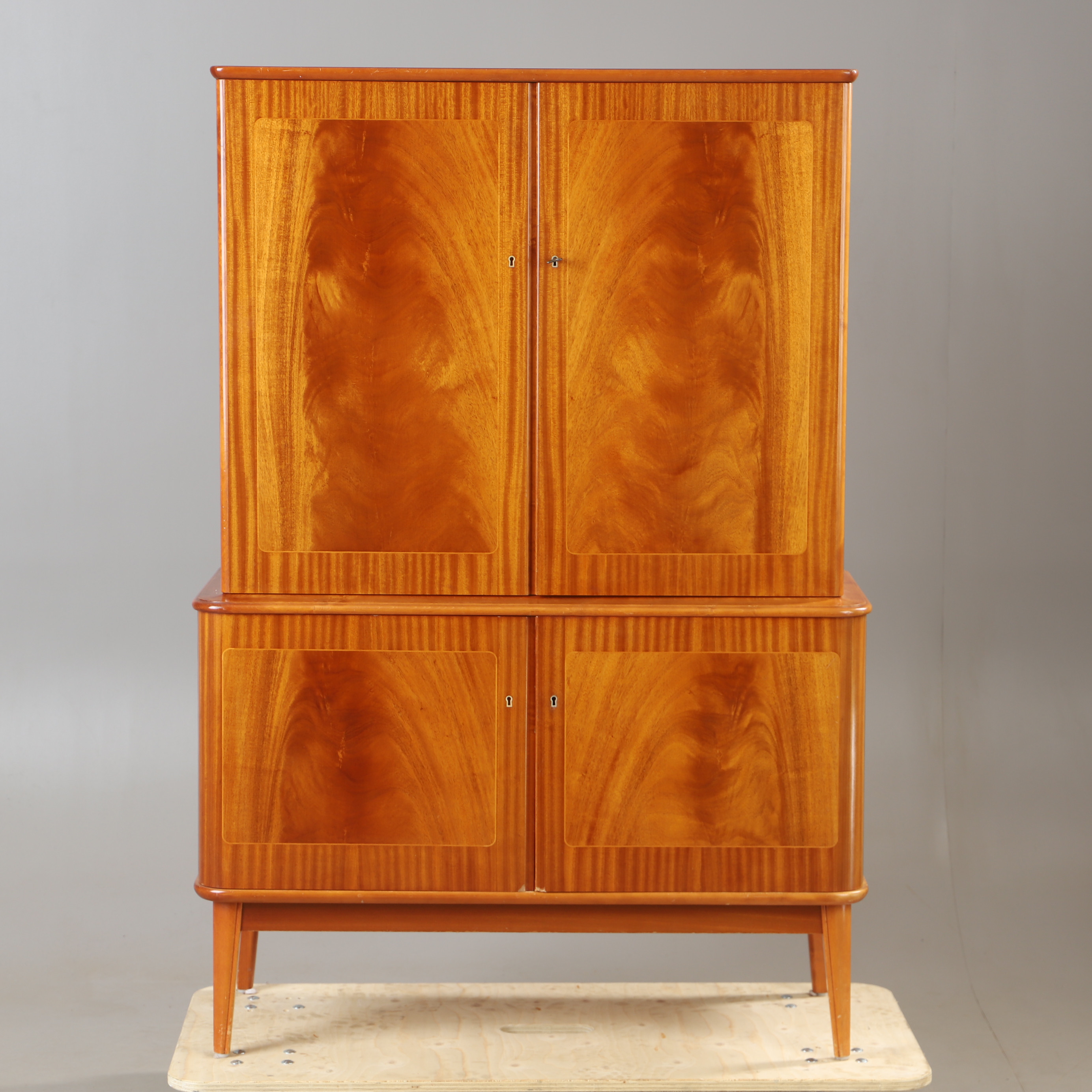 SKÅP, mahogny, 1900-talets mitt.