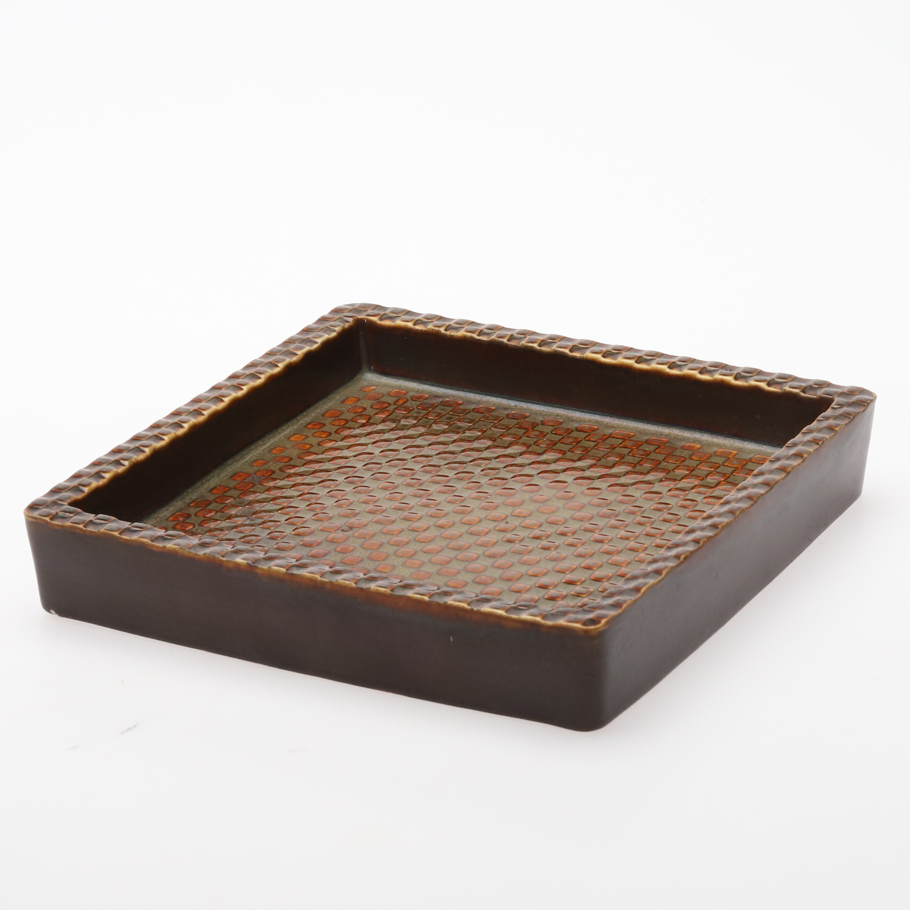 STIG LINDBERG. ASKFAT, ''Domino'', stengods, Gustavsberg.