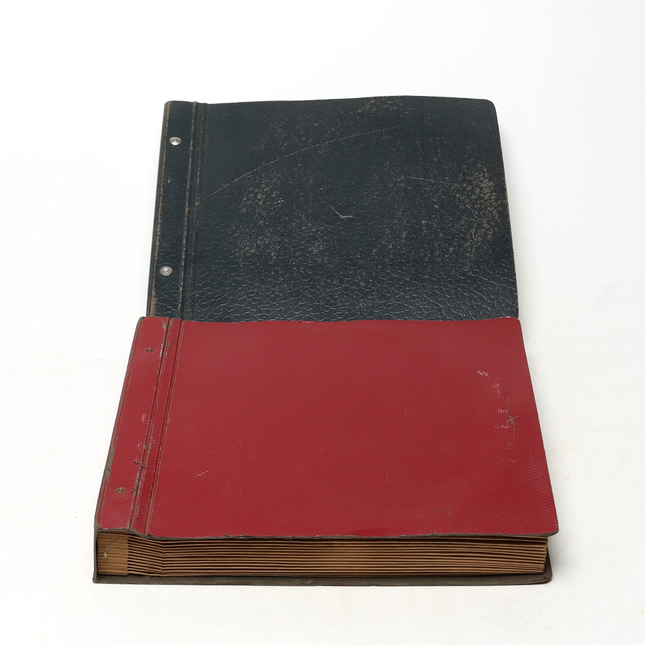 SKIVALBUM, 2 st, med 78-varvare, bland annat Vera Lynn.