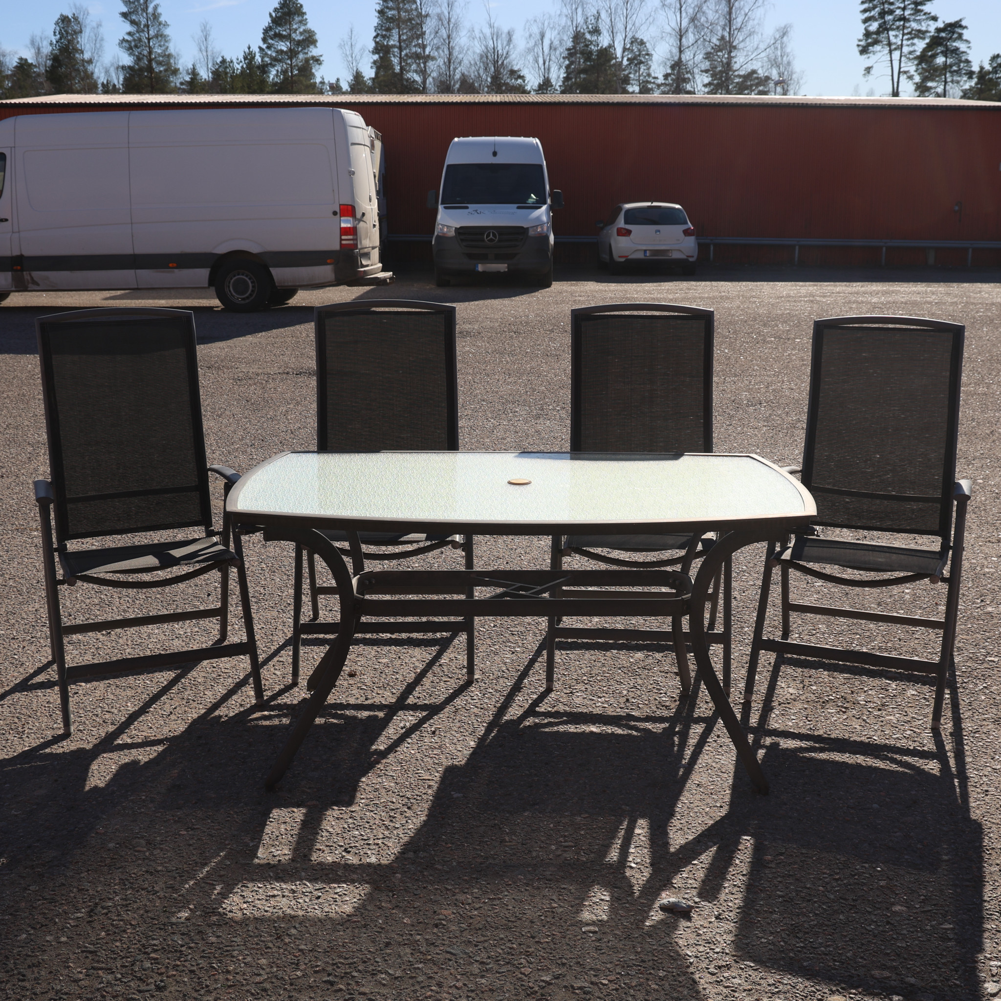 TRÄDGÅRDSGRUPP, metall, med glasskiva, 5 delar.