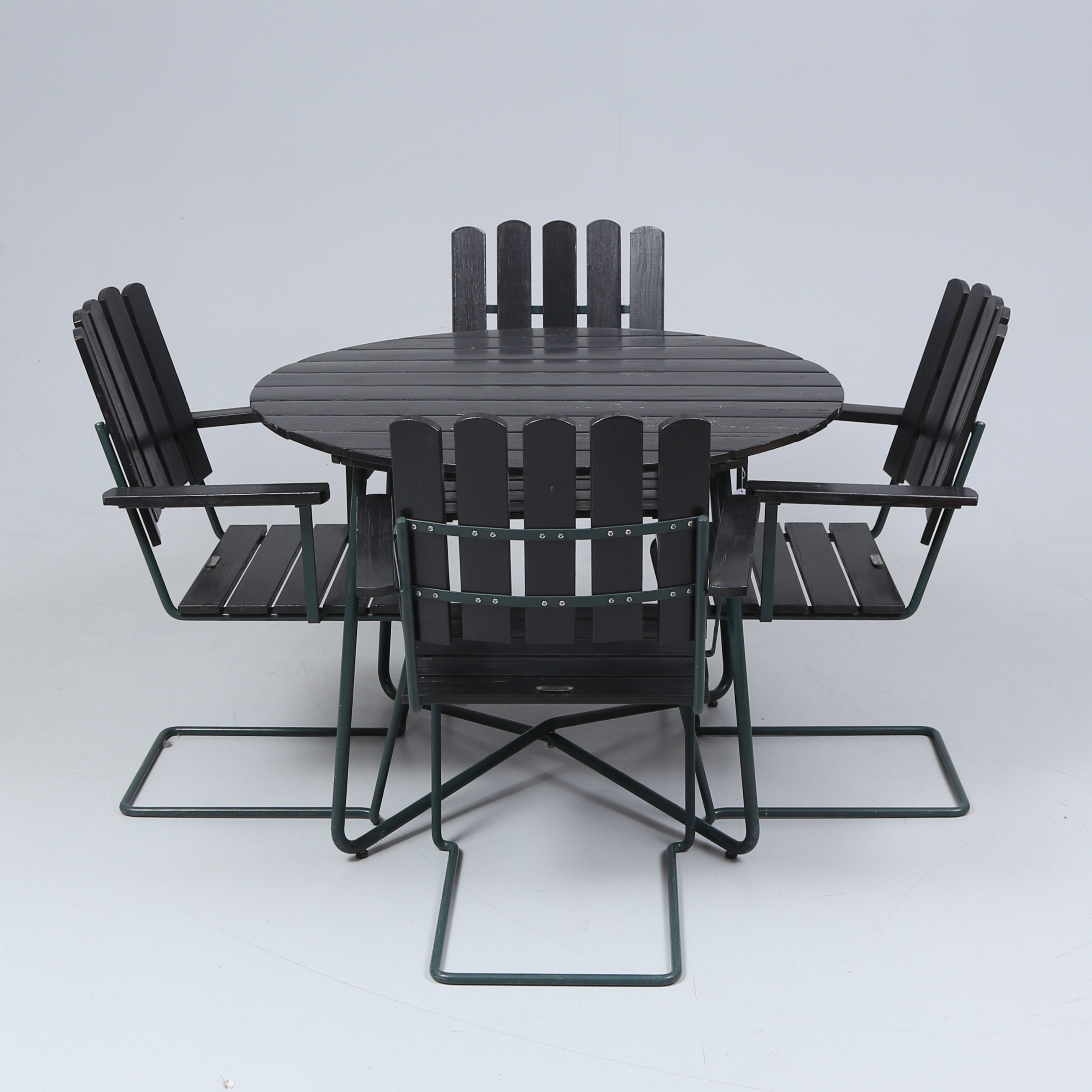 TRÄDGÅRDSMÖBLER, 5 delar, Grythyttan.