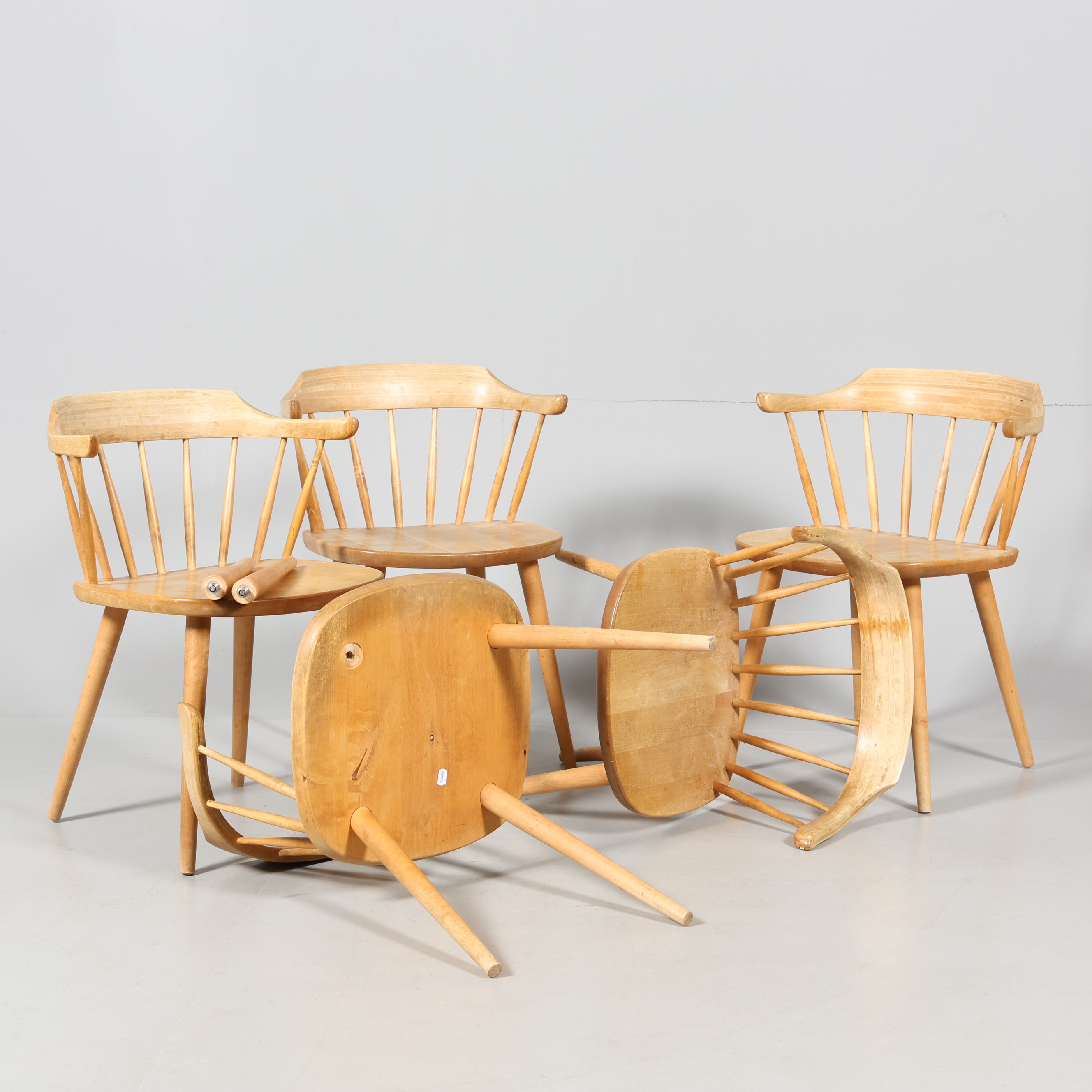 YNGVE EKSTRÖM. STOLAR, 5 st, "Småland" 1900-talets andra hälft.