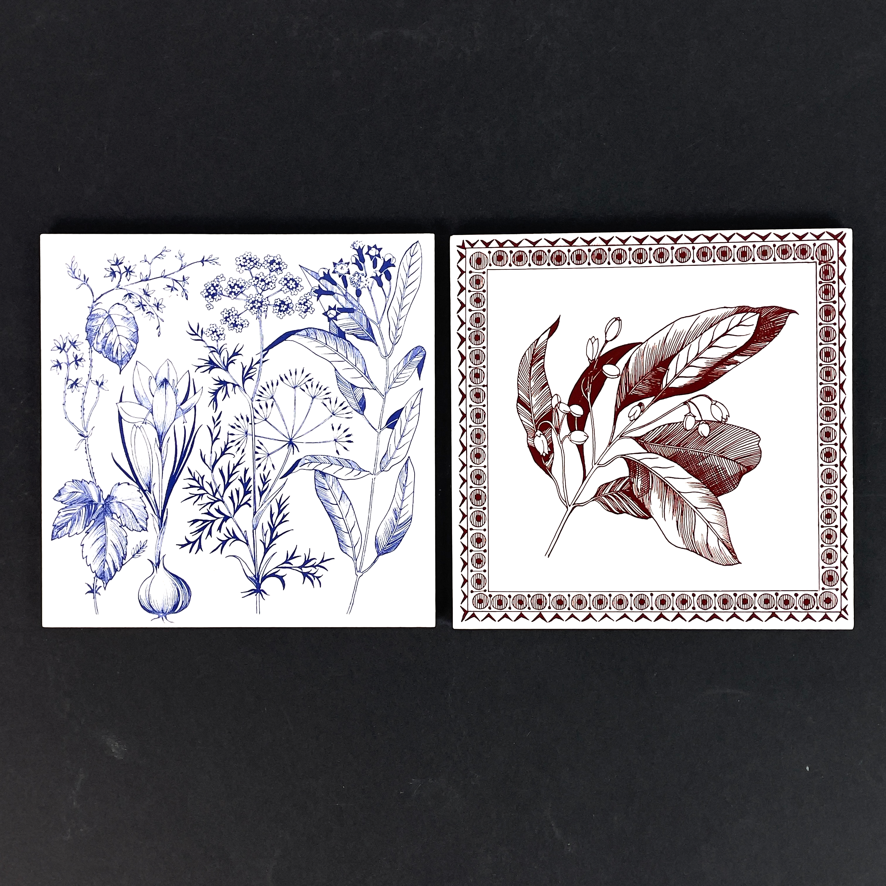 KAKELPLATTOR, 2 st. Arabia, Pukkila, Finland, 1960-tal.
