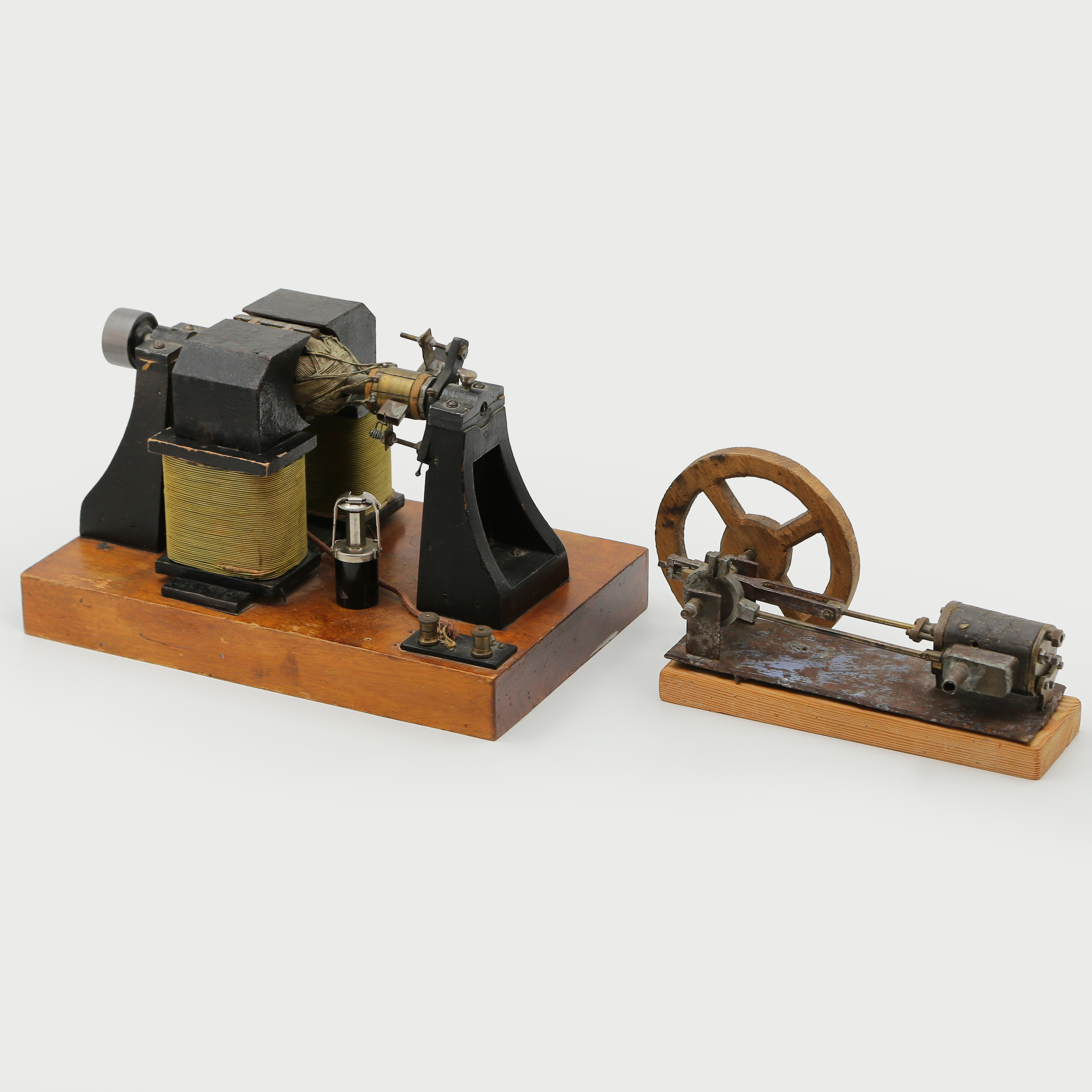 ELMOTOR / GENERATOR, ÅNGMASKIN, 1800/1900-TAL (DEL TILL ÅNGMASKIN).