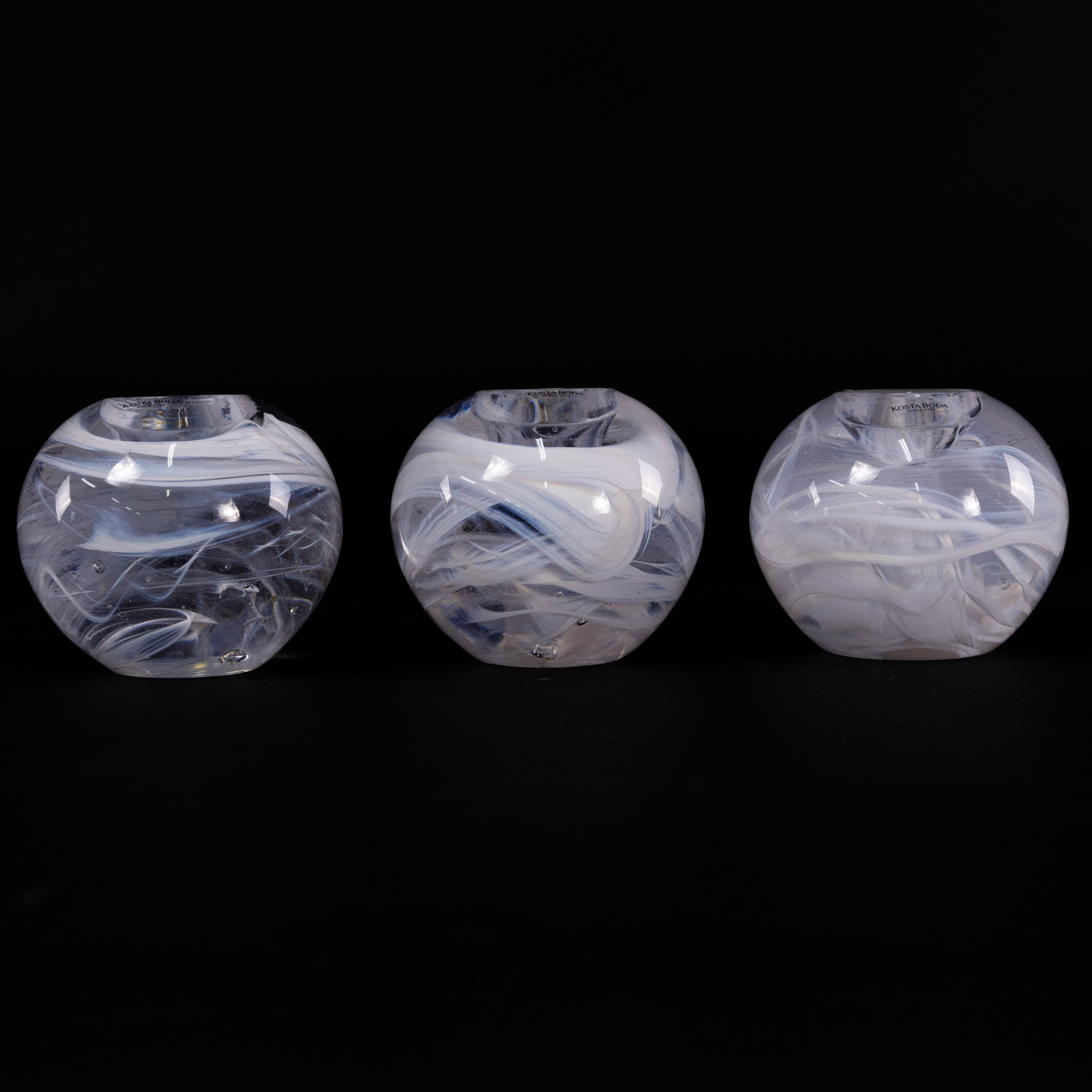 ANNA EHRNER, ljuslyktor, 3 st, Kosta Boda, höjd 9 cm.