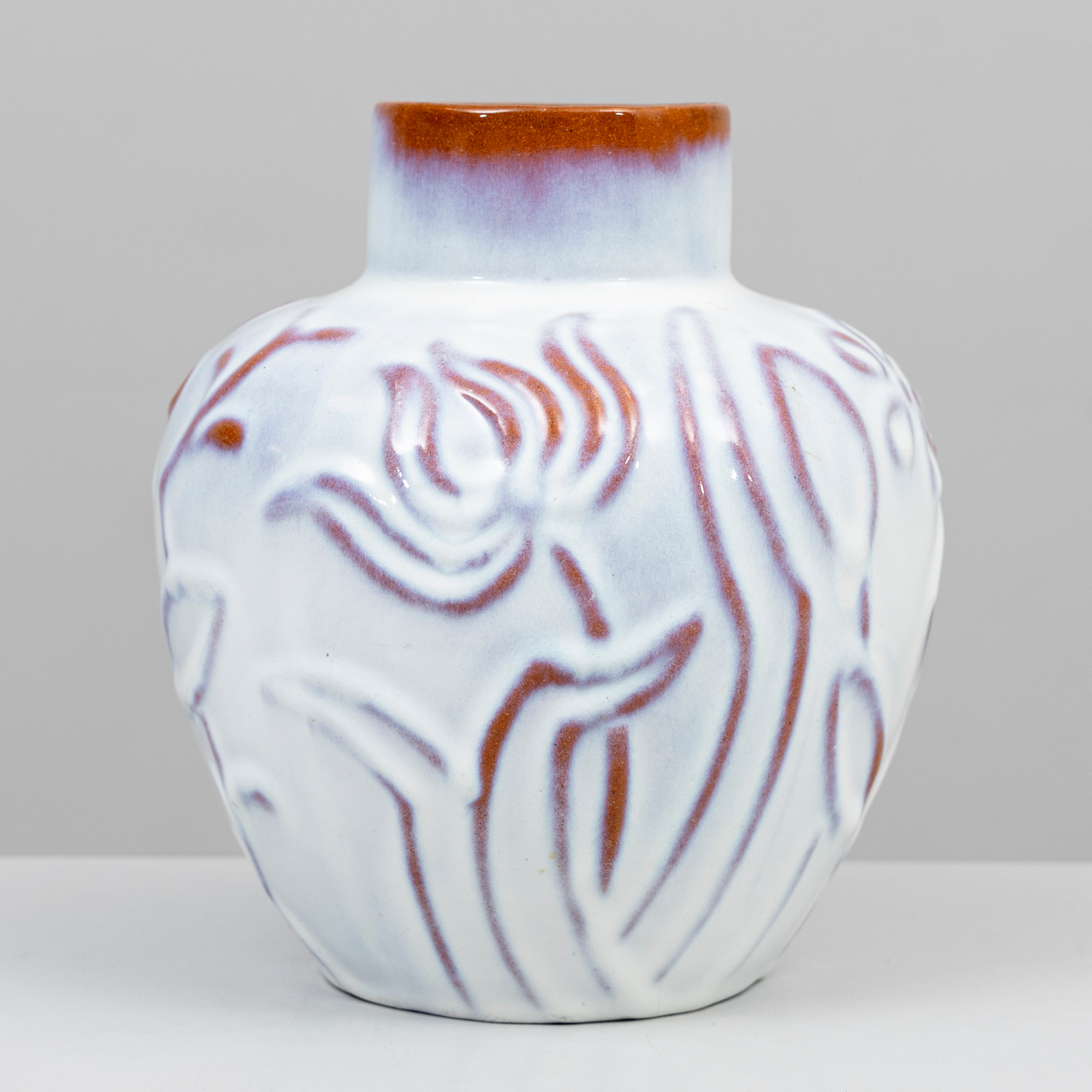 ANNA-LISA THOMSON. Vas, glaserat lergods, upsala Ekeby, 1940-tal.