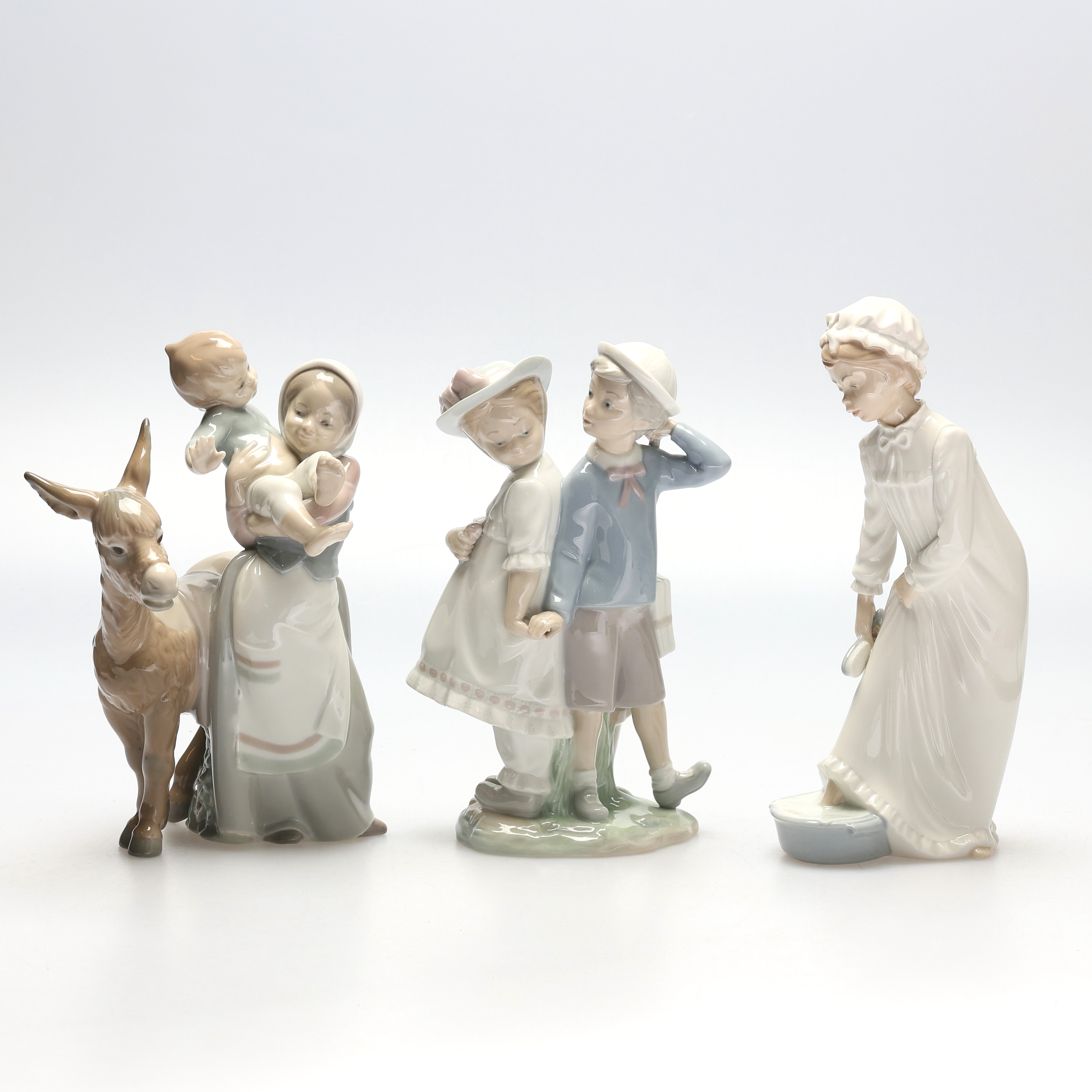 FIGURINER. 3 st, porslin, Lladro, Spanien.