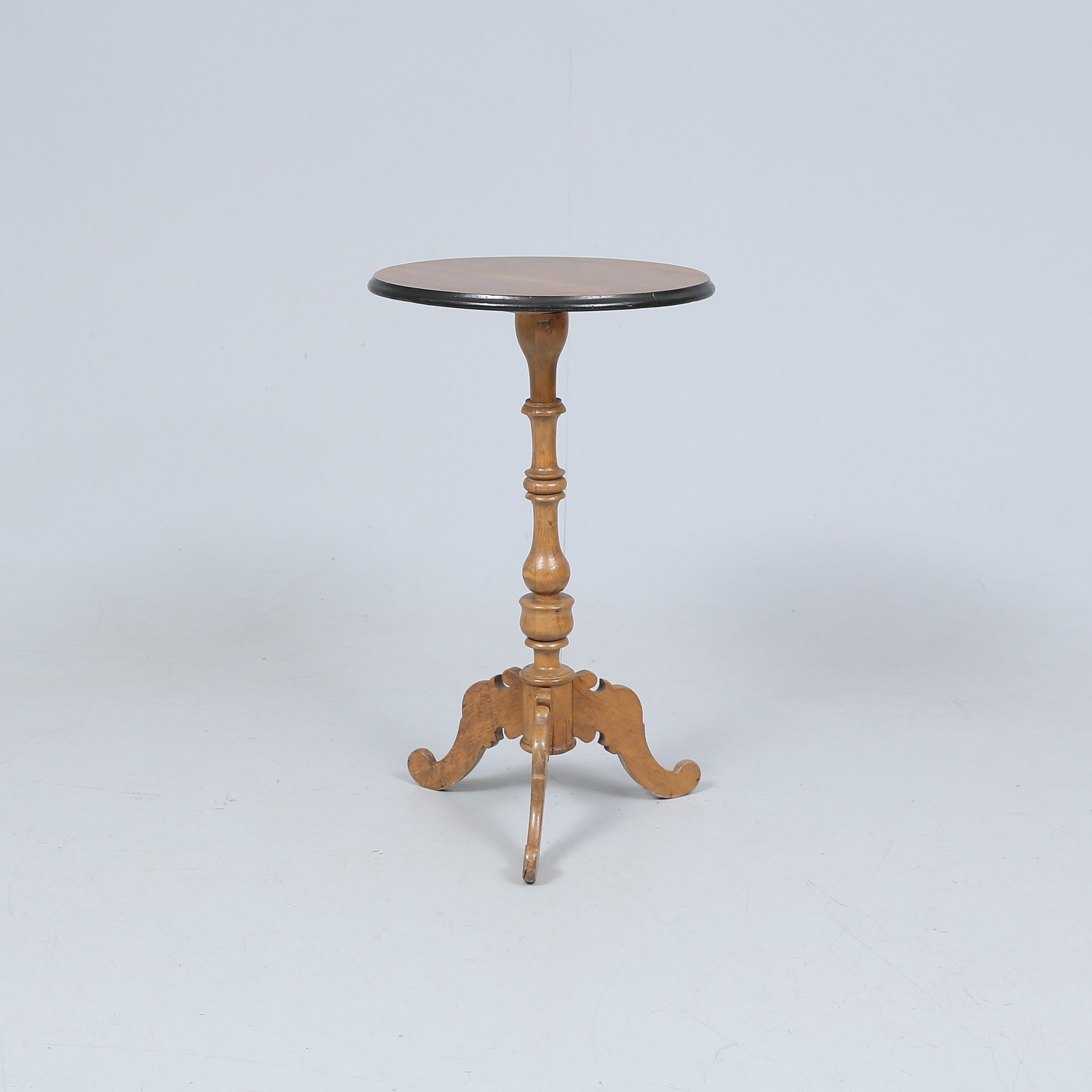 PELARBORD, sent 1800 tal.