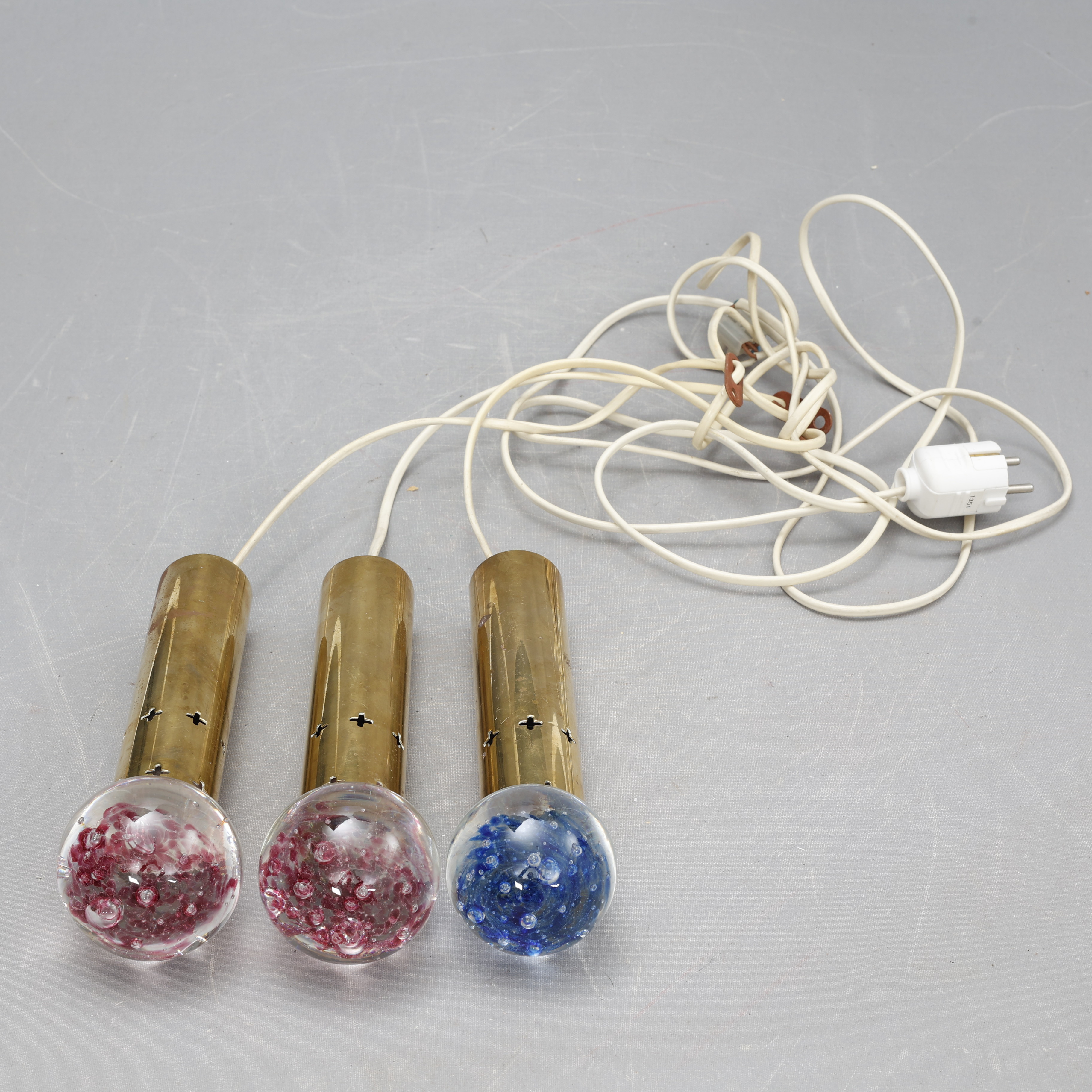 HELMER ANDERSSON. FÖNSTERLAMPOR, Tre st, " Kulan ", Ikea Örsjö, 1970-tal.