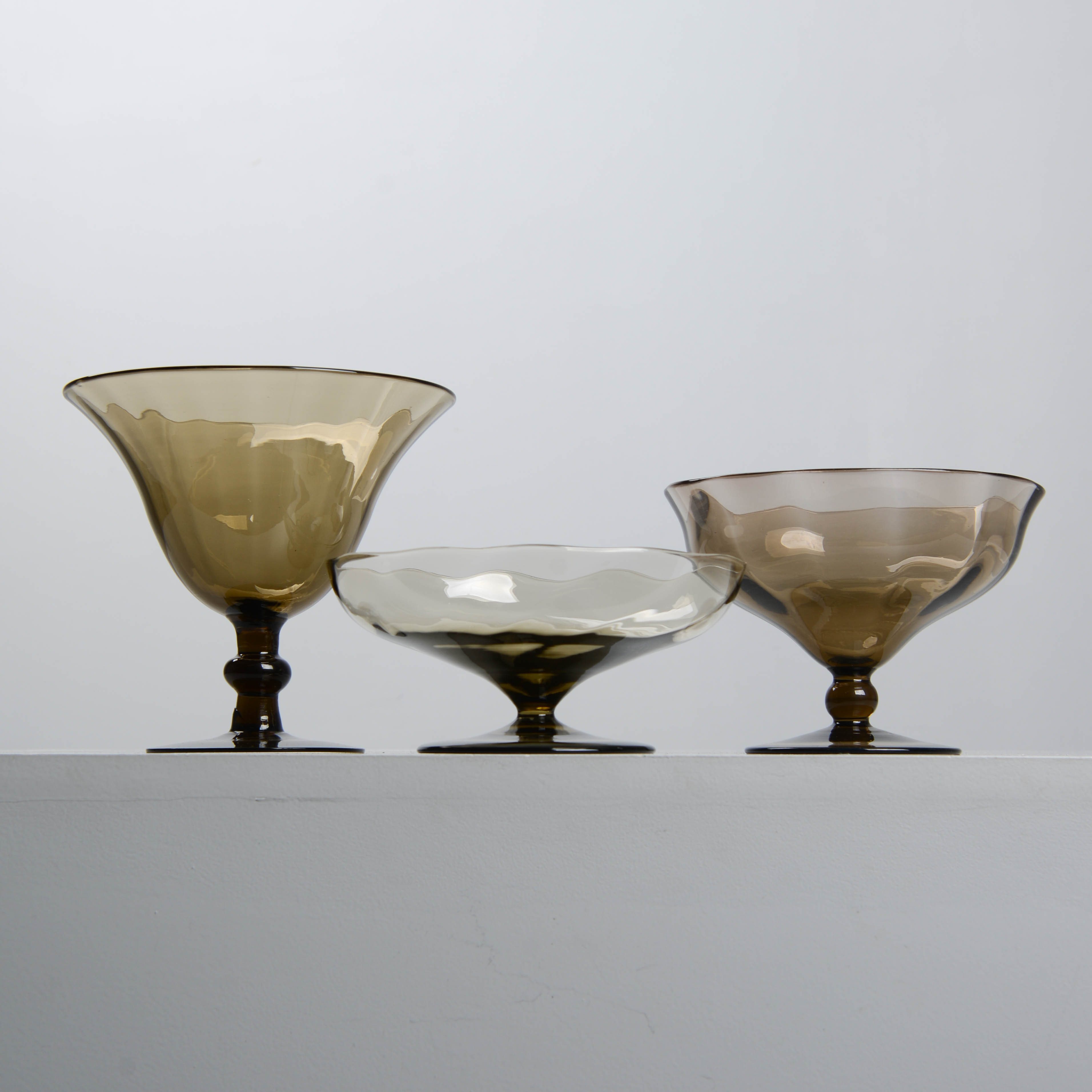 SIMON GATE. Skål på fot, 3 st, Sandvik.