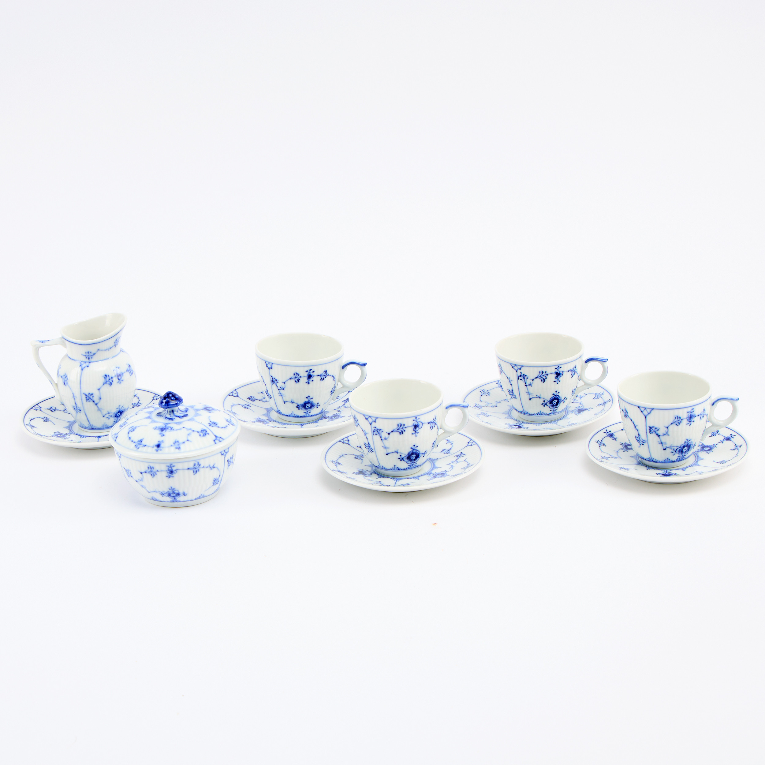 SERVIS 6 delar Musselmalet Royal Copenhagen Danmark 1900-talets senare del porslin.