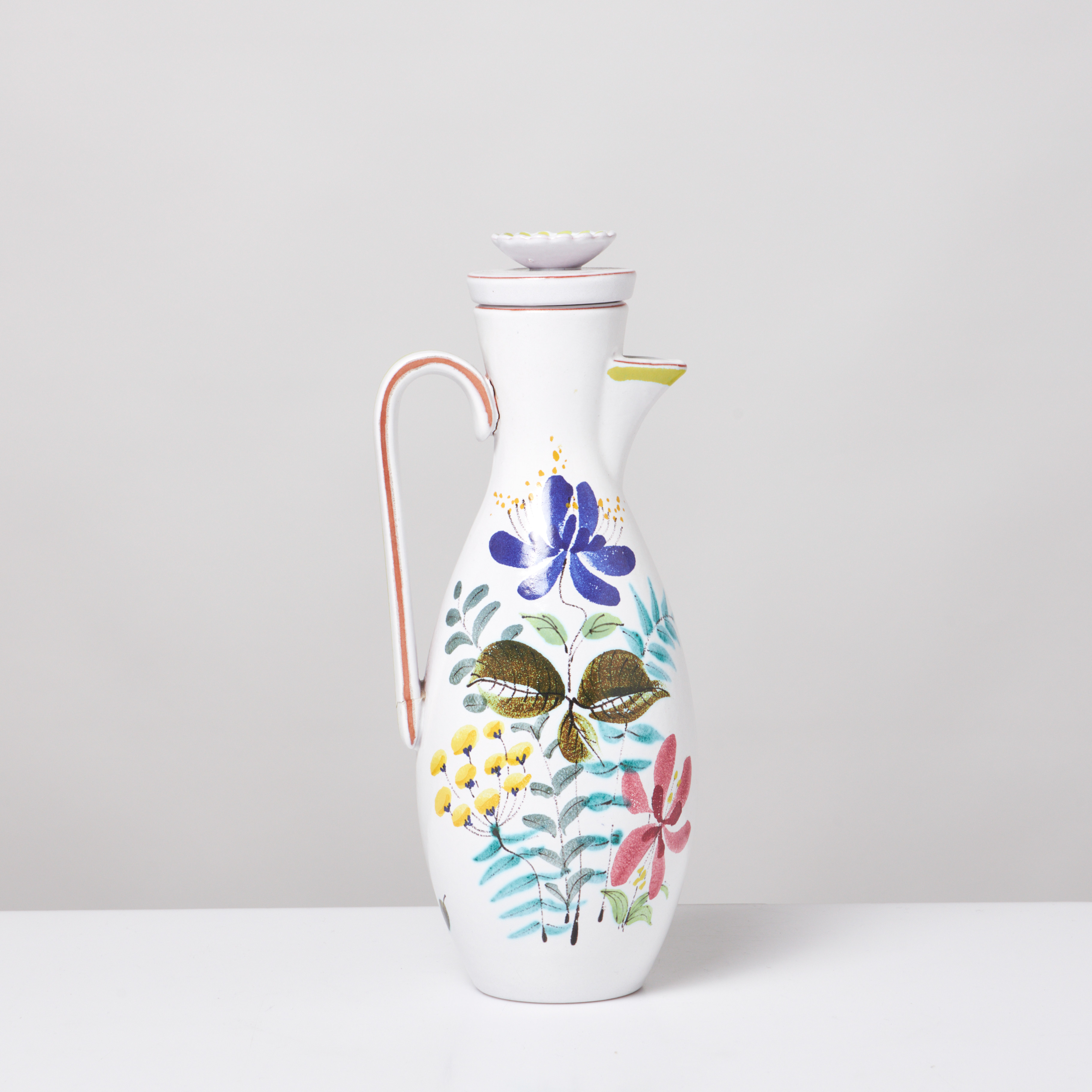 STIG LINDBERG. kanna med lock, fajans, Gustavsberg.