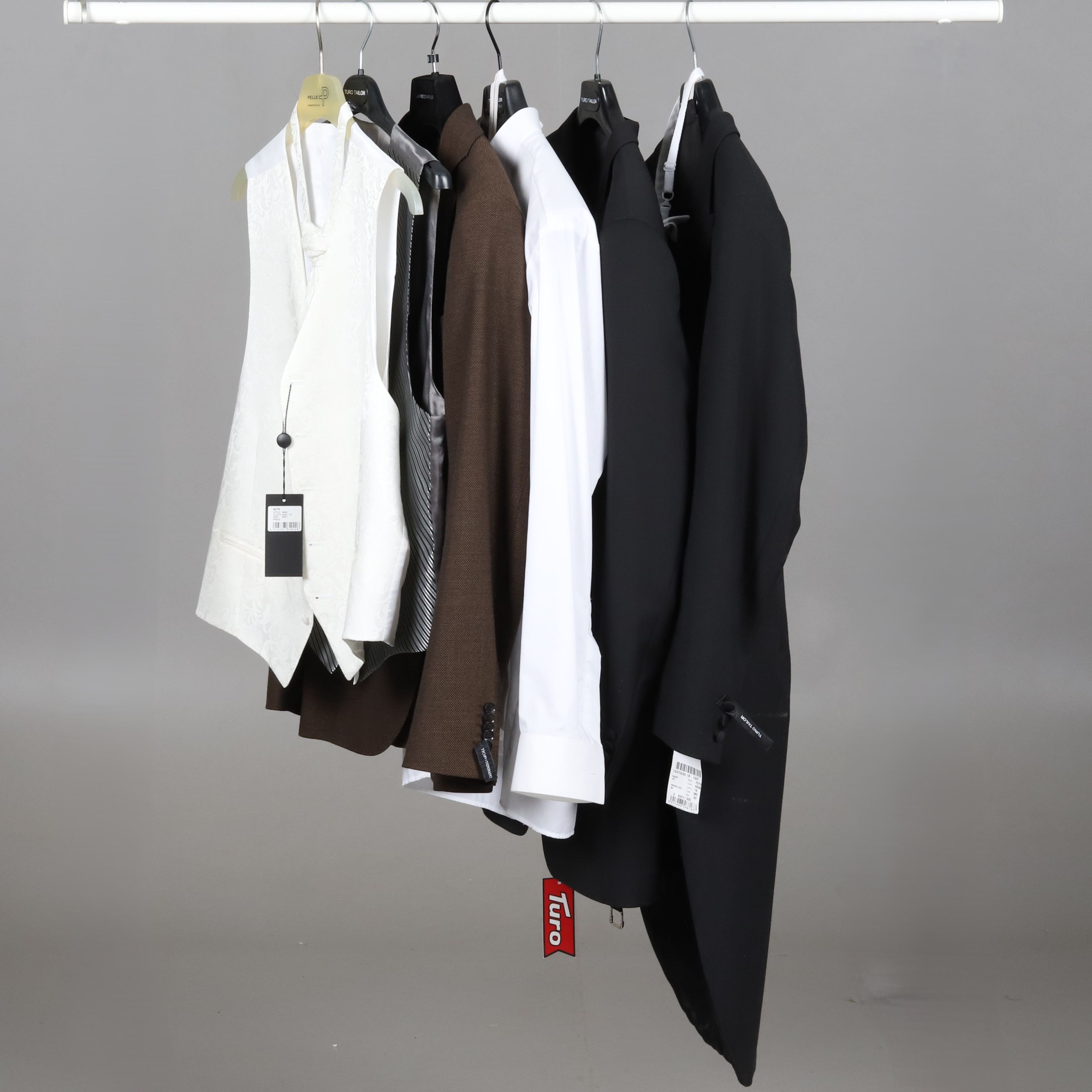 ETT PARTI NYA HERRKOSTYMER/FRACK/BYXOR, J.Harvest & Frost, Turo Tailor, Bosweel, storlek 50-52.