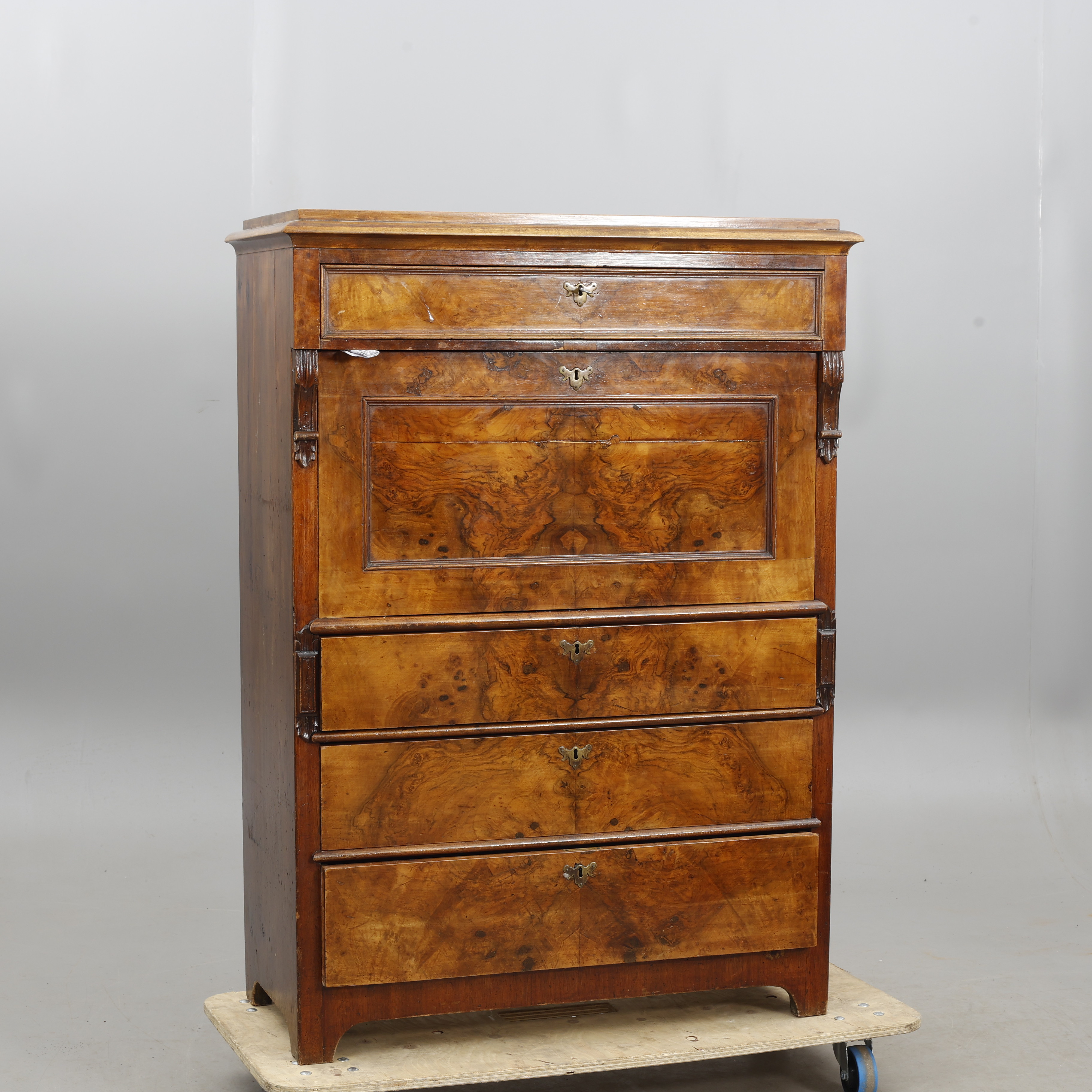 CHIFFONJE, nyrenässans, 18/1900-tal.