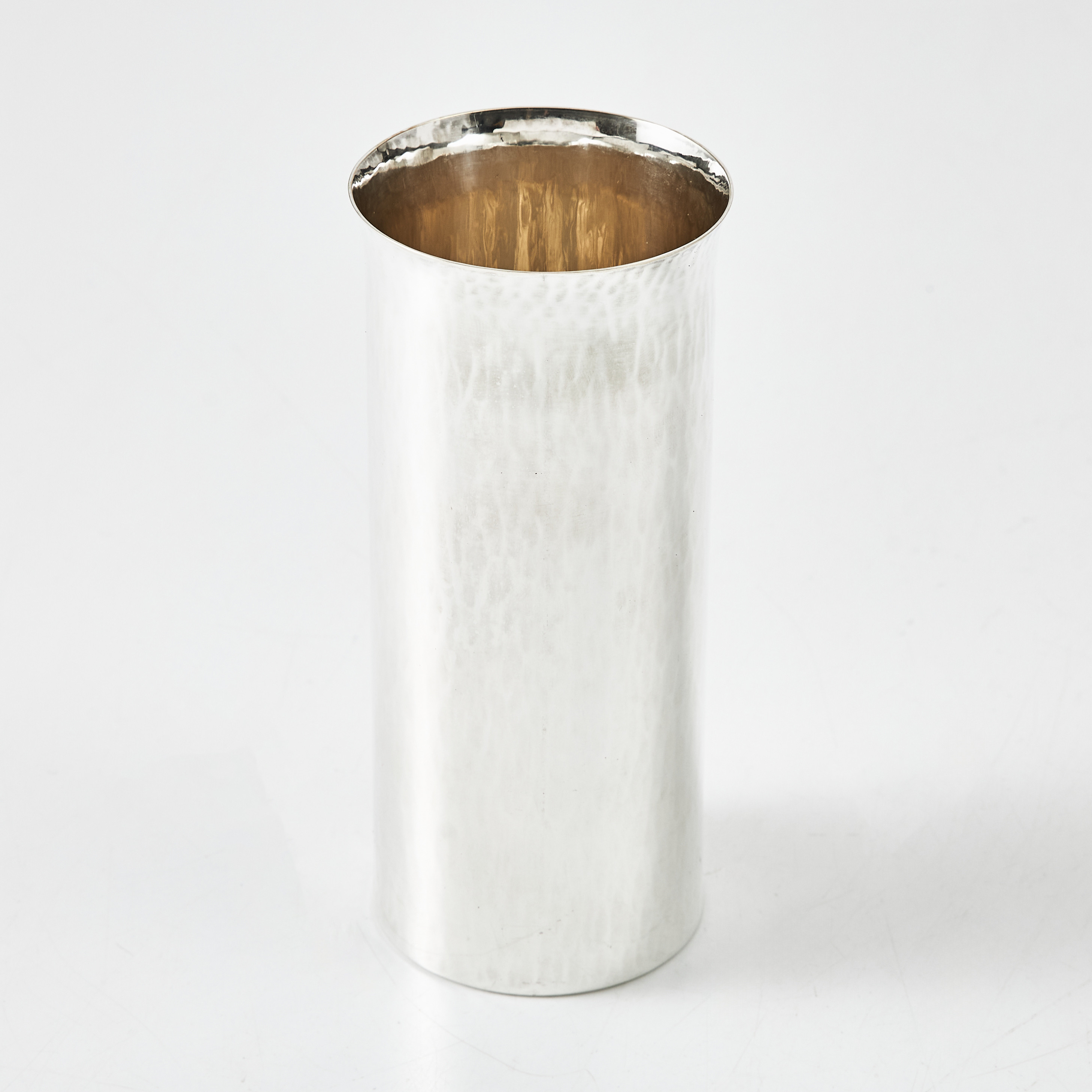 ERIC LÖFMAN. Vas, silver, MGAB, Uppsala 1971, hamrad yta.