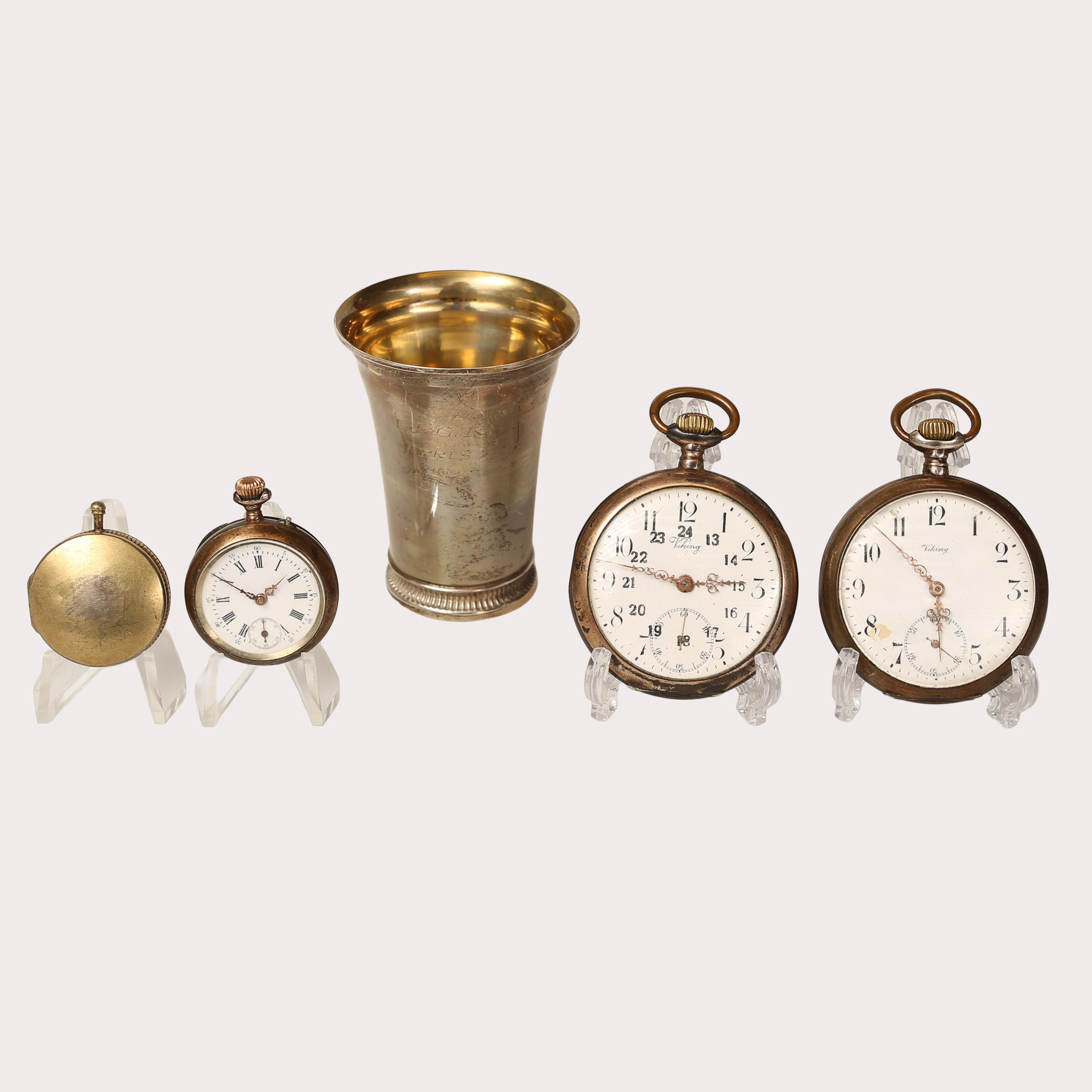 FICKUR 3 st., silver 800/1000. LUKTDOSA silver 830/1000 med förgyllning, stämplad år 1855. mm.