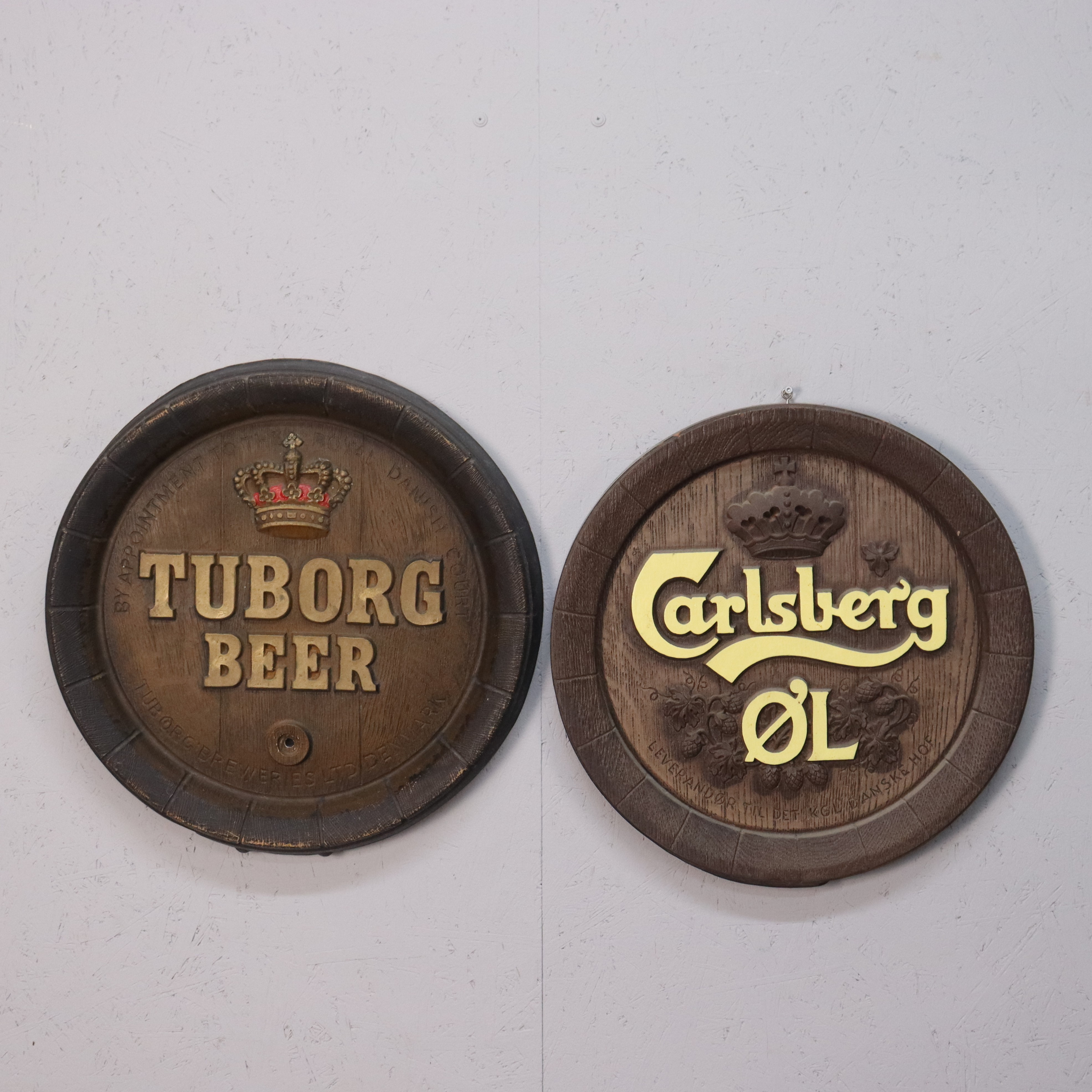 ÖLREKLAM, Tuborg Beer och Carlsberg Öl, 2 st.