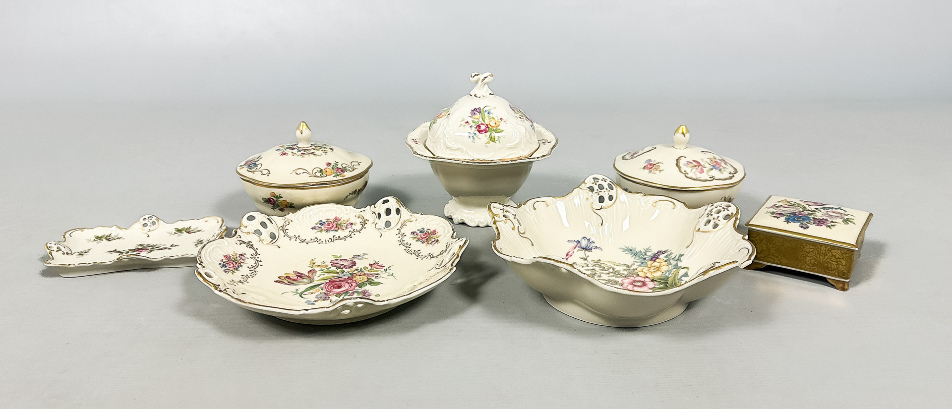 FAT & LOCKSKÅLAR, 7 delar, porslin, Rosenthal.