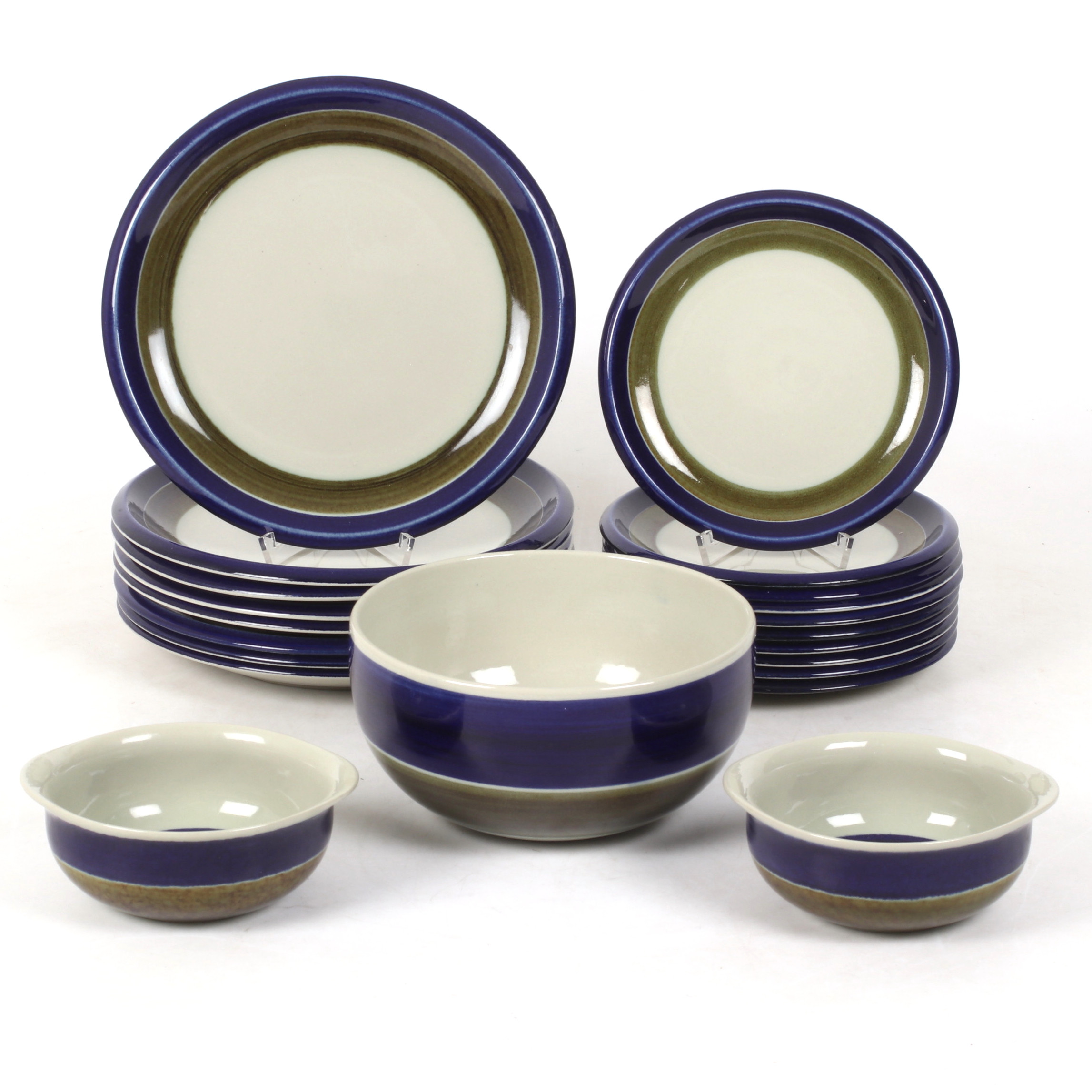 MARIANNE WESTMAN. Servisdelar, 21 st, stengods, "Elisabeth", Rörstrand.