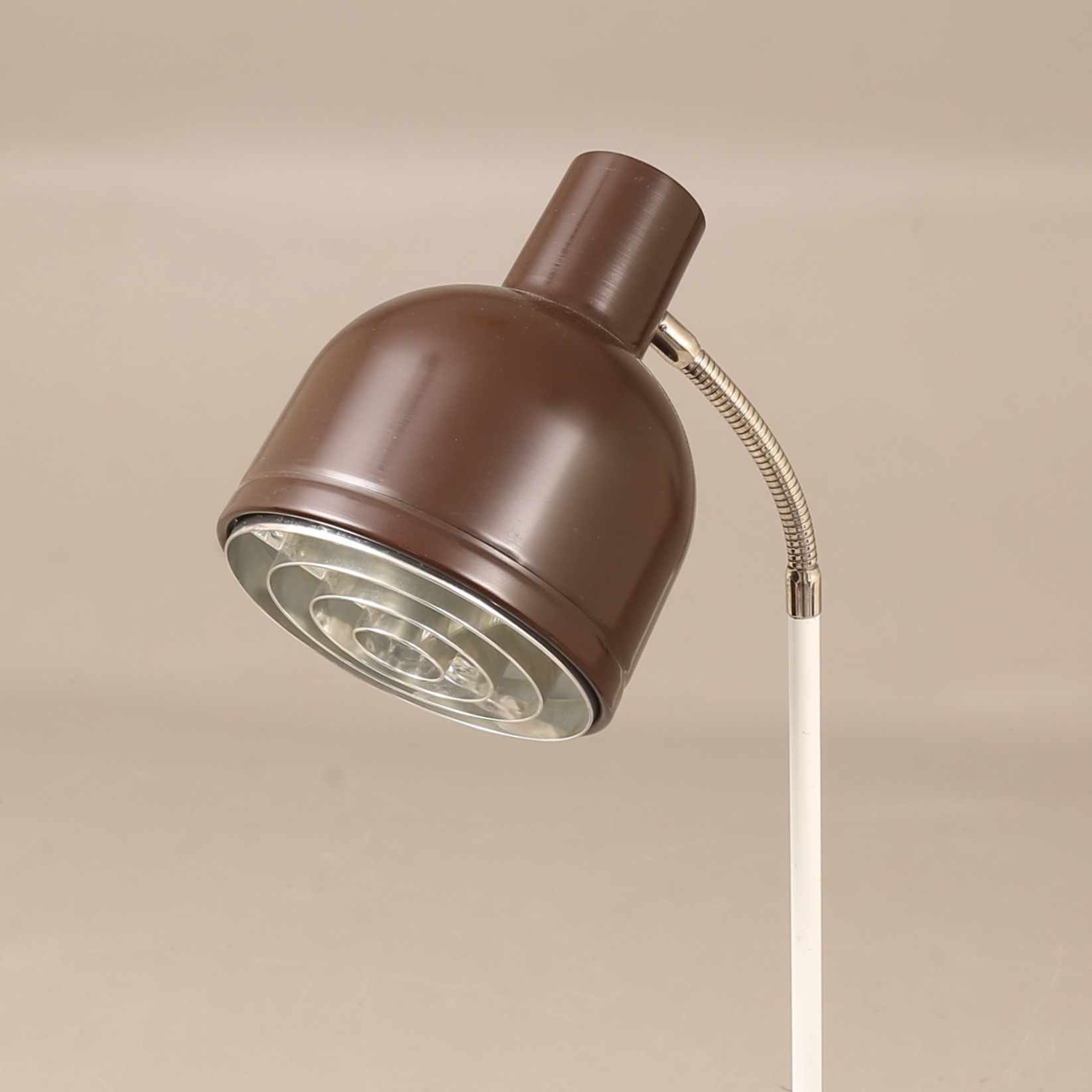 GOLVLAMPA, metall, Örsjö, 1970-tal.