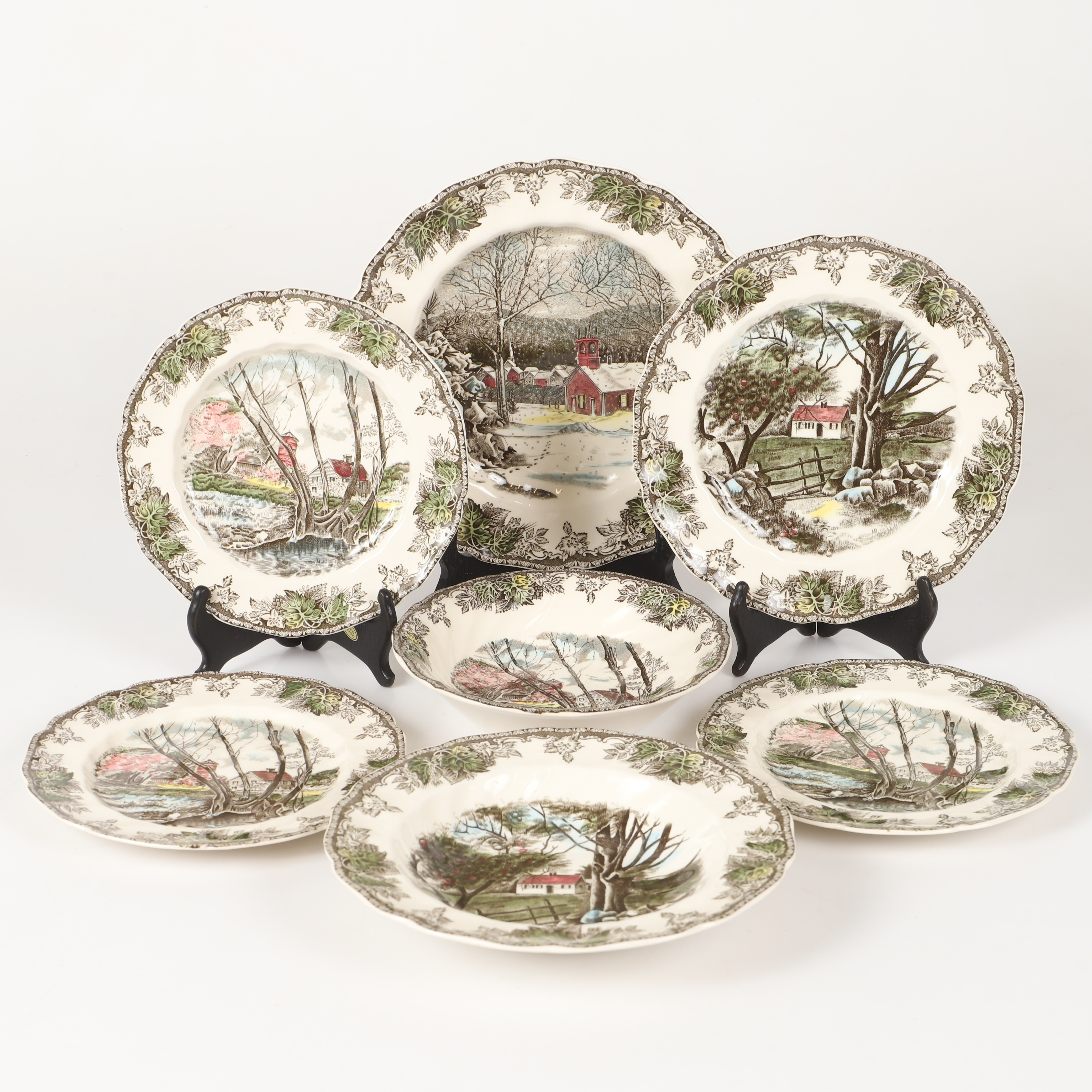 MATSERVIS, 69 delar, "The Friendly Village", porslin, Johnson Bros., England.