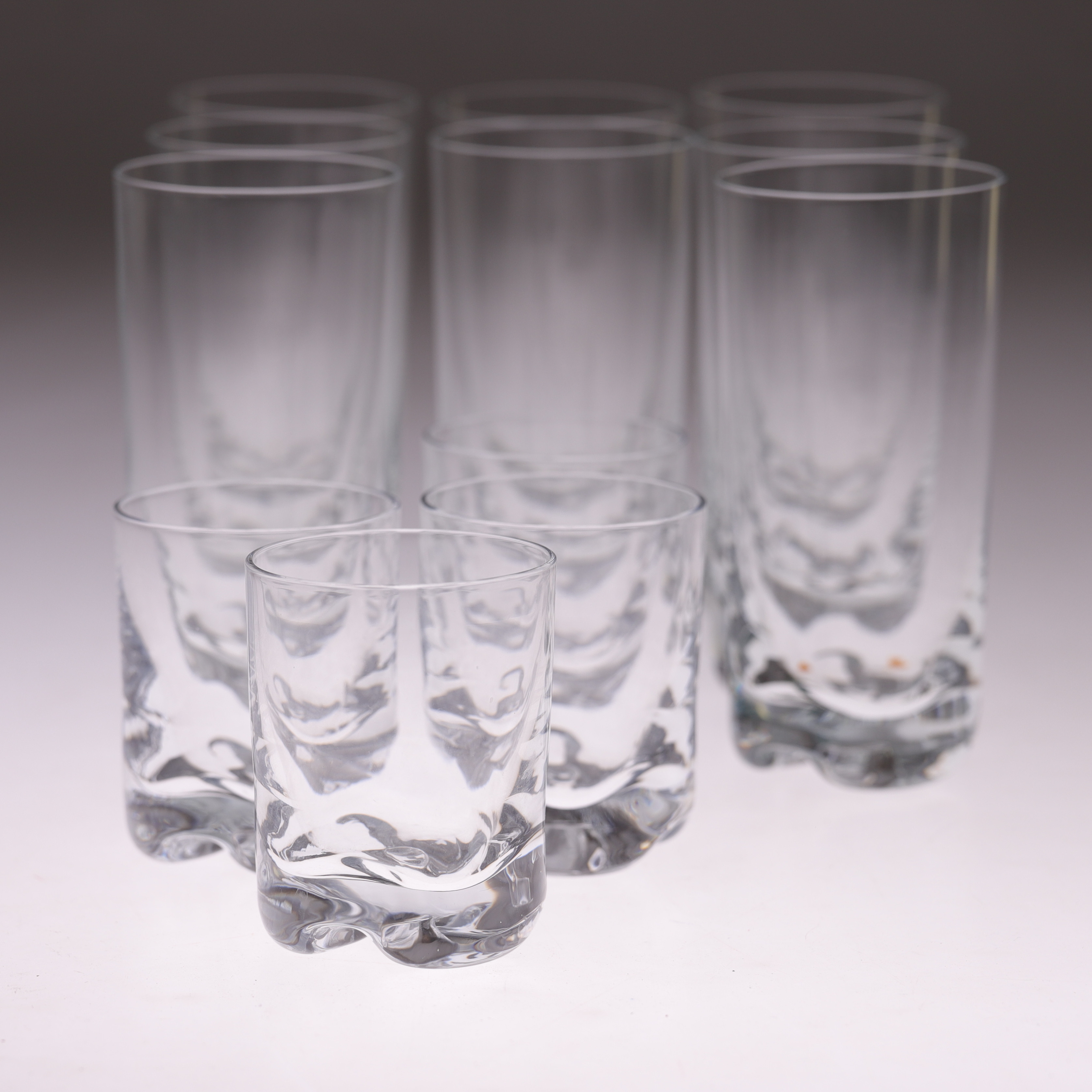 GROGG- & WHISKYGLAS, 12 st, möjligen Orrefors.