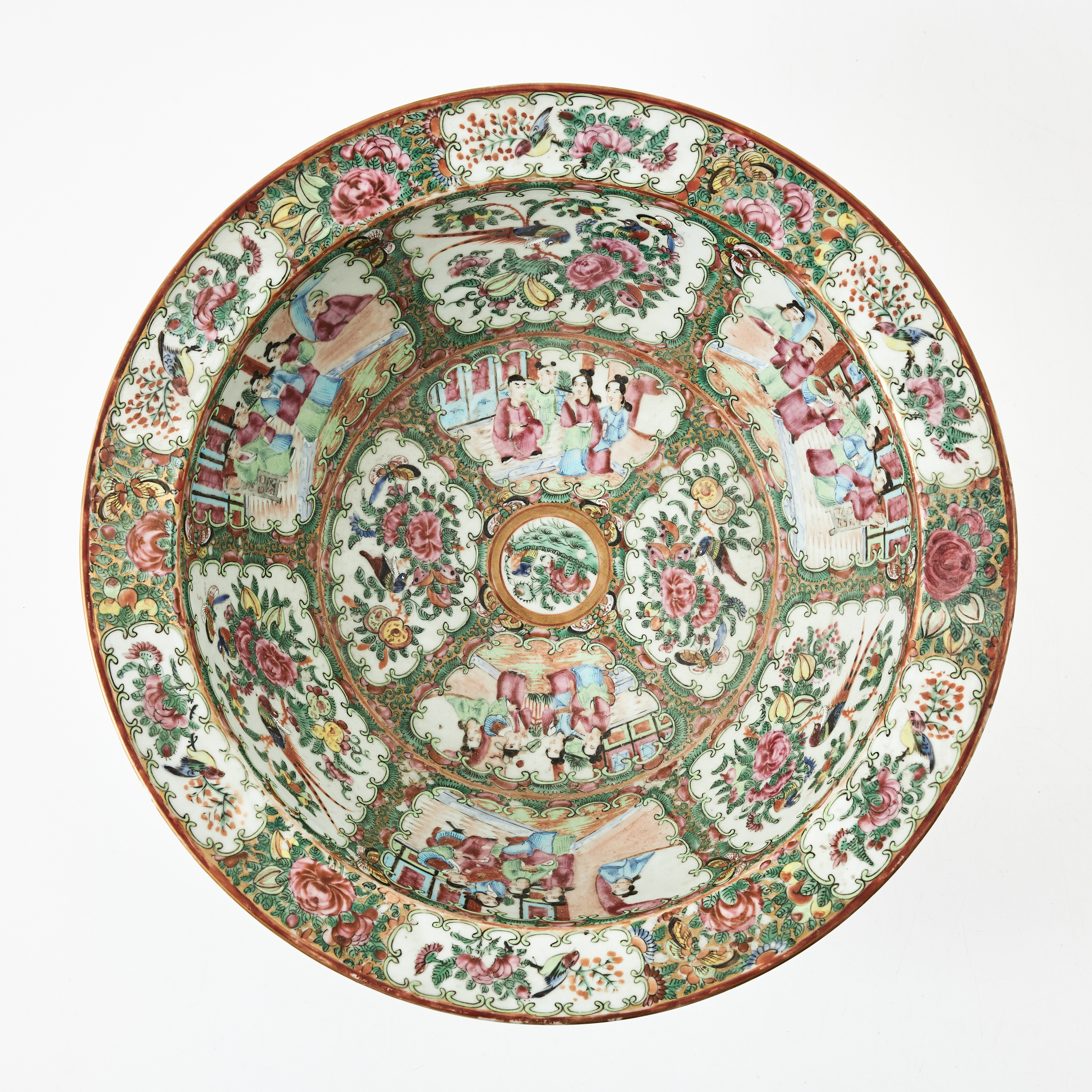 TVÄTTFAT, porslin, Kina, 1800-tal, canton, dekor i emaljfärg och guld.