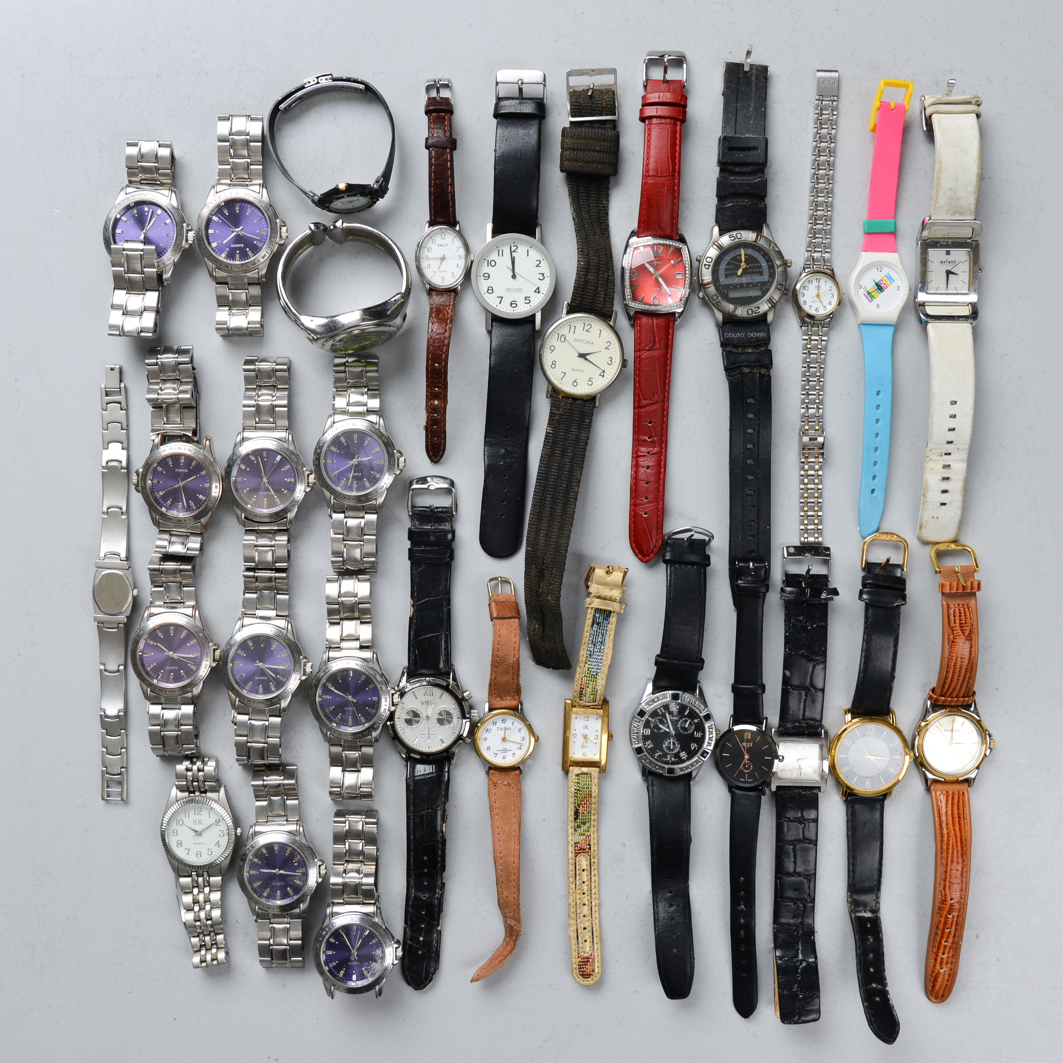PARTI ARMBANDSUR, 30 st, quartz, bland annat Tajms, Regal, Qmax, Q&Q, Facit.