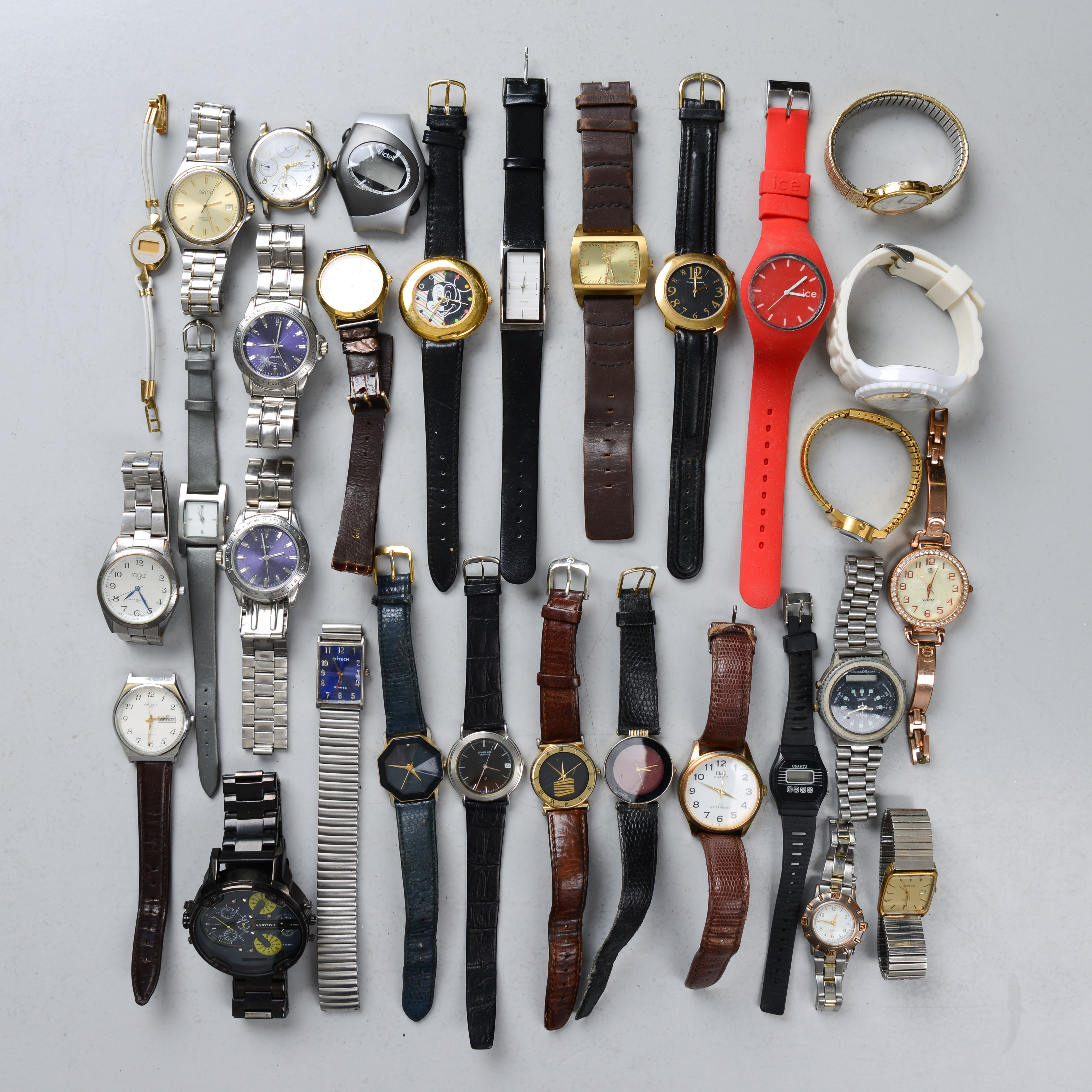 PARTI ARMBANDSUR, 30 st, quartz, bland annat Apollo Disney Mickey Mouse, Christian Dior, Q&Q, Moretime, Navigator, Le Baron.