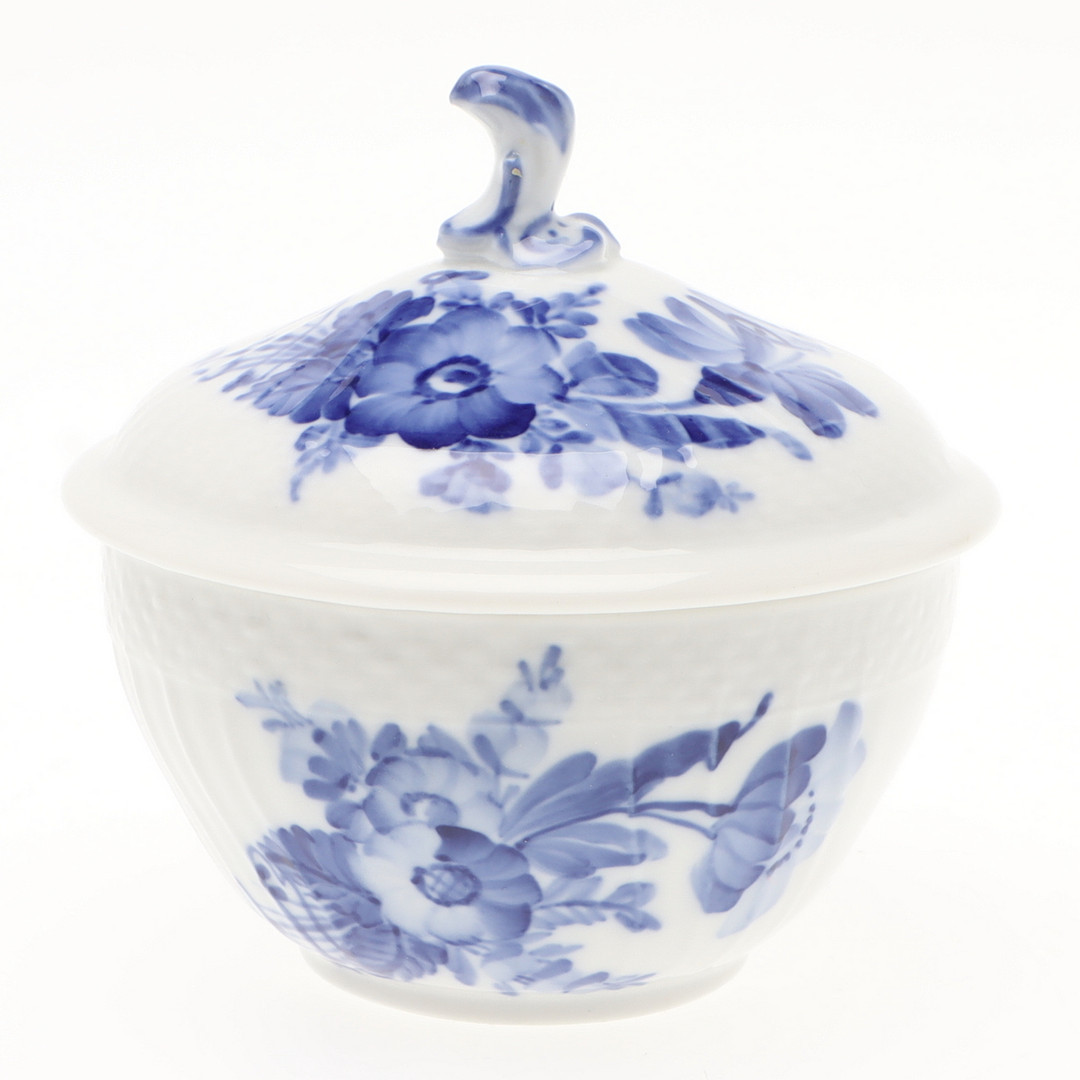 SOCKERSKÅL med lock, porslin, "Blå Blomst", Royal Copenhagen, Danmark.