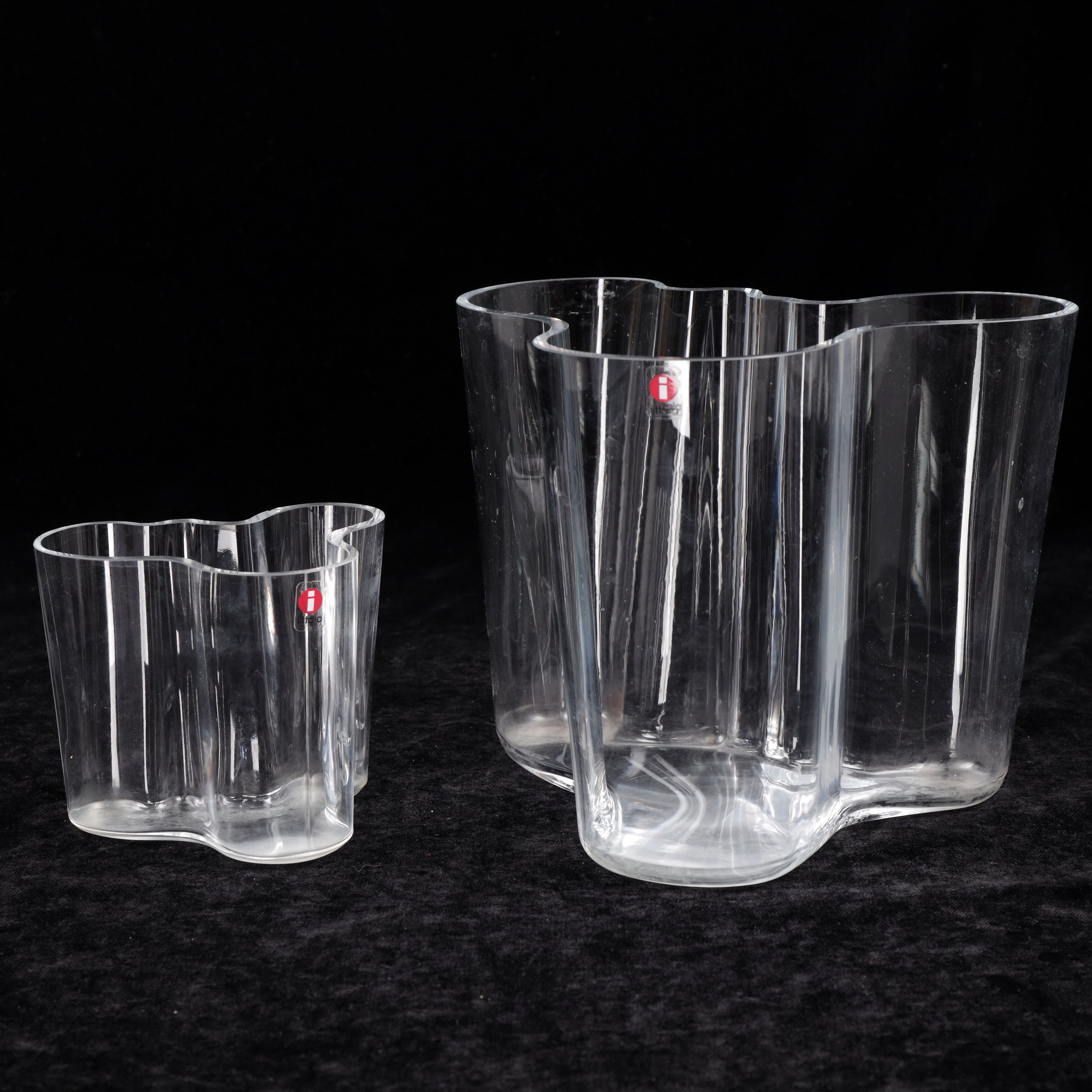 ALVAR AALTO. "Savoy", vaser, 2 st, Iittala, Finland.