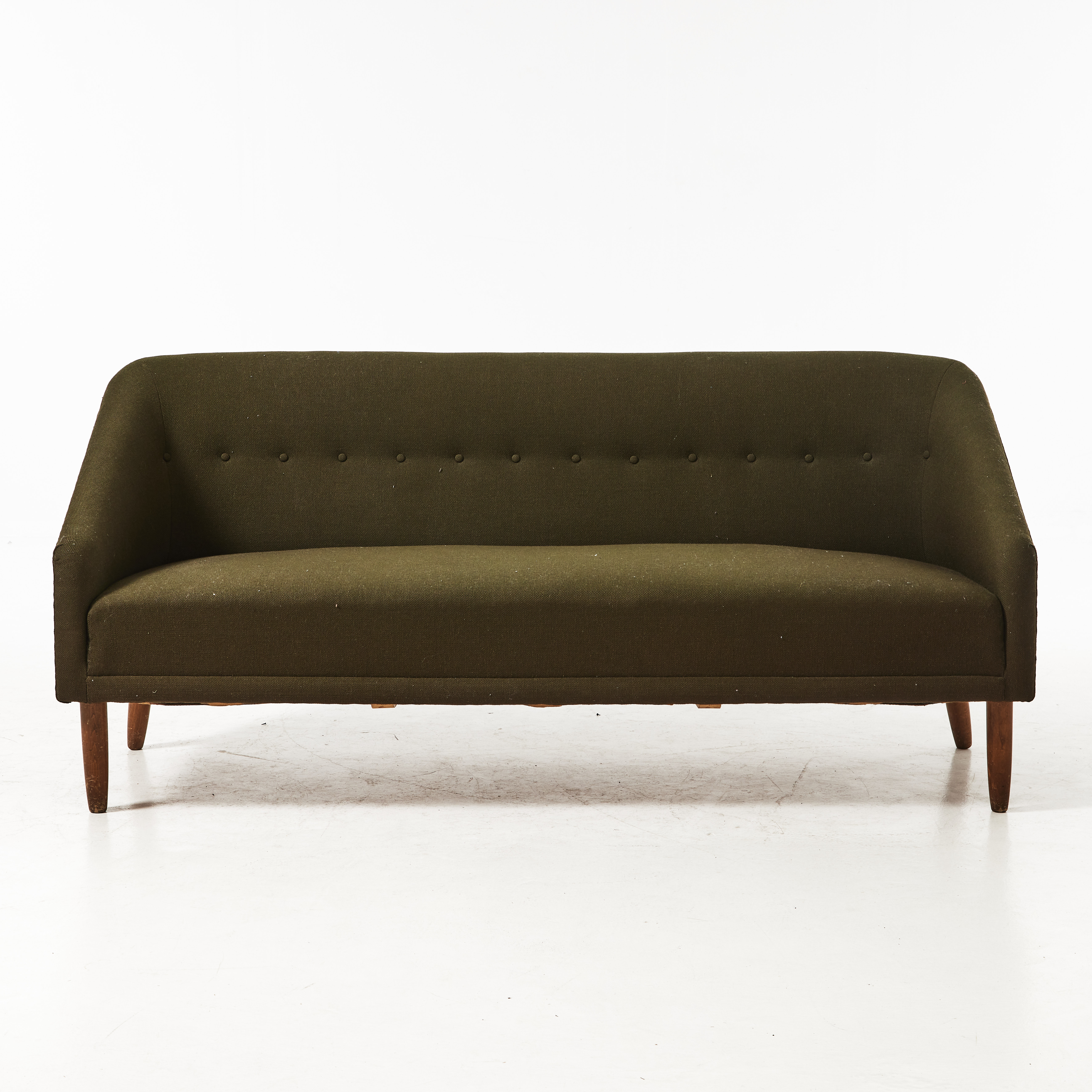 SOFFA, 1950/60-tal, grön textilklädsel, ben i betsad bok.