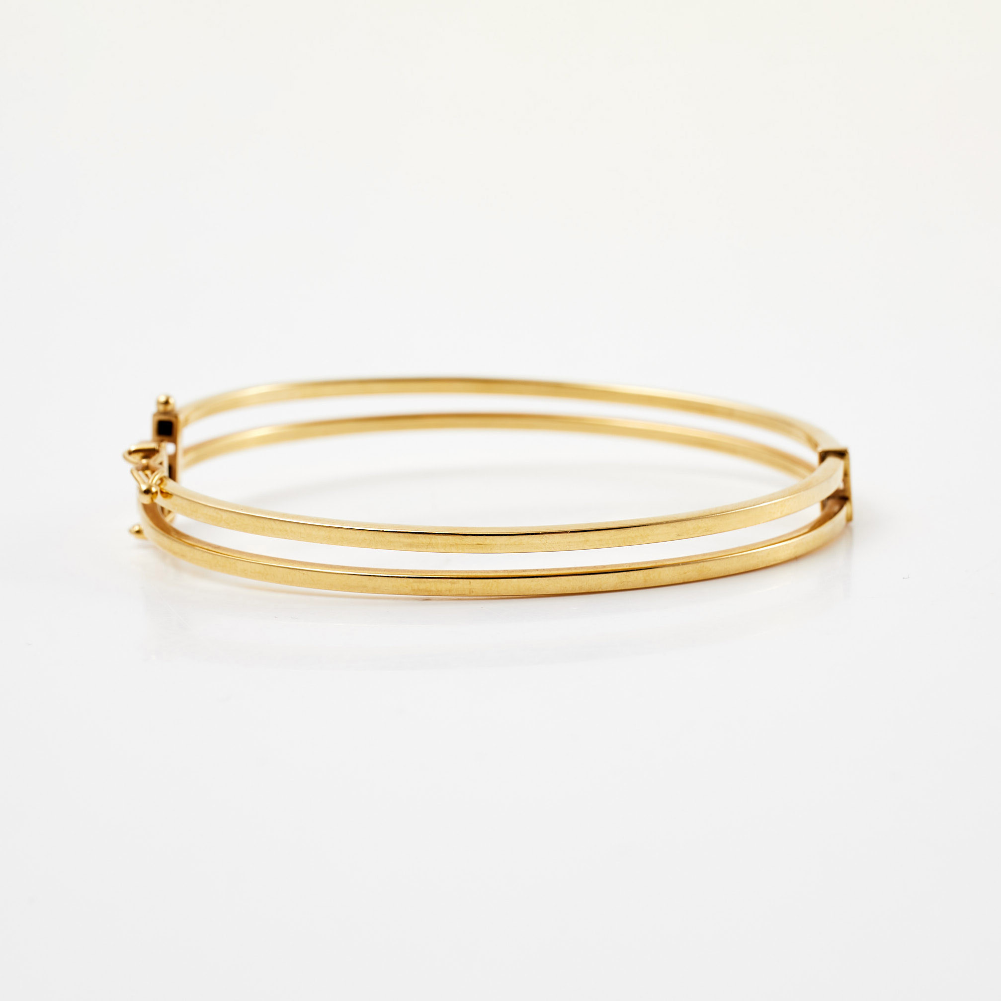 ARMRING, 18 k guld, tvåradig, Guldfynd, Sverige.