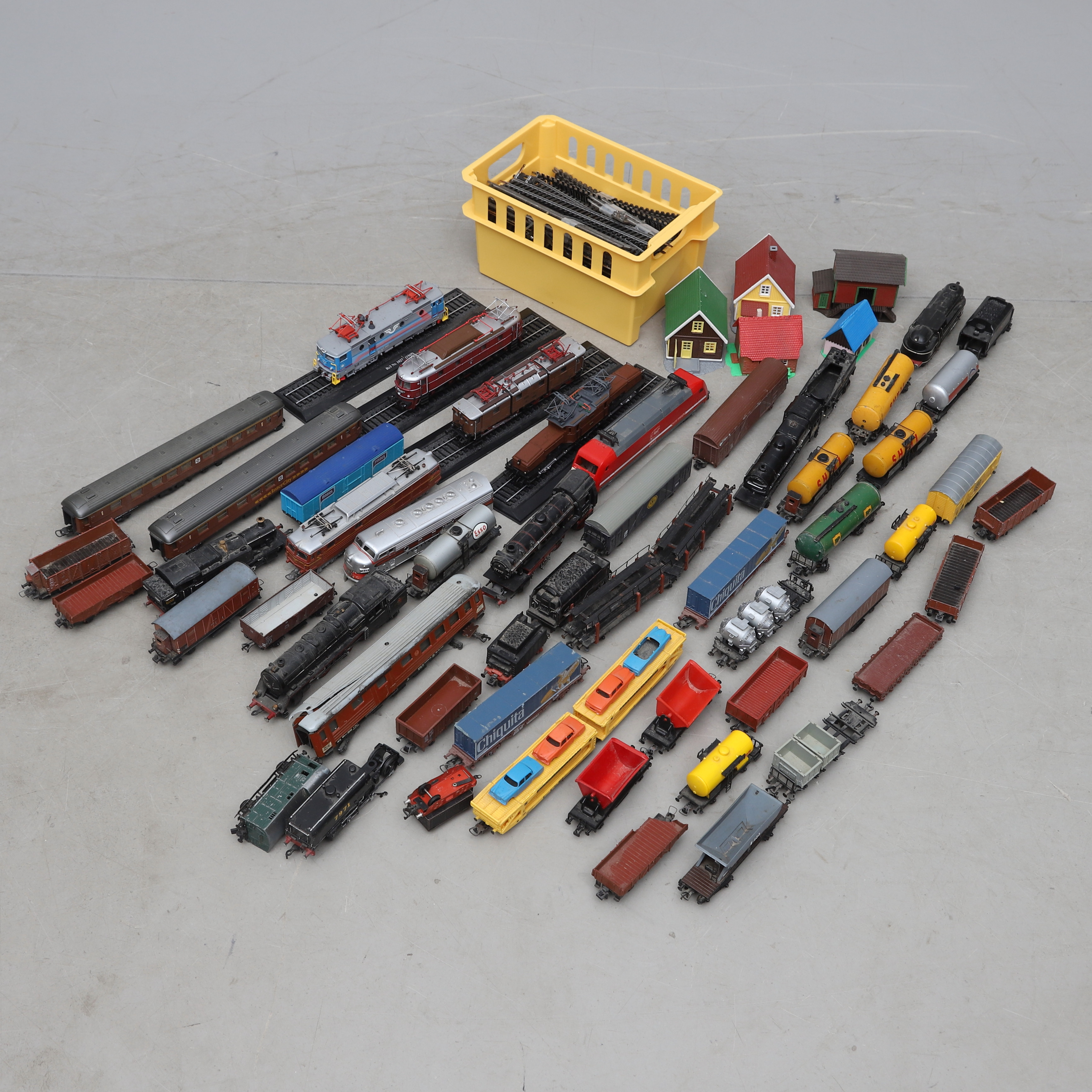 TÅGBANA OCH MODELLTÅG, olika märken, 1900-talets andra hälft, parti.