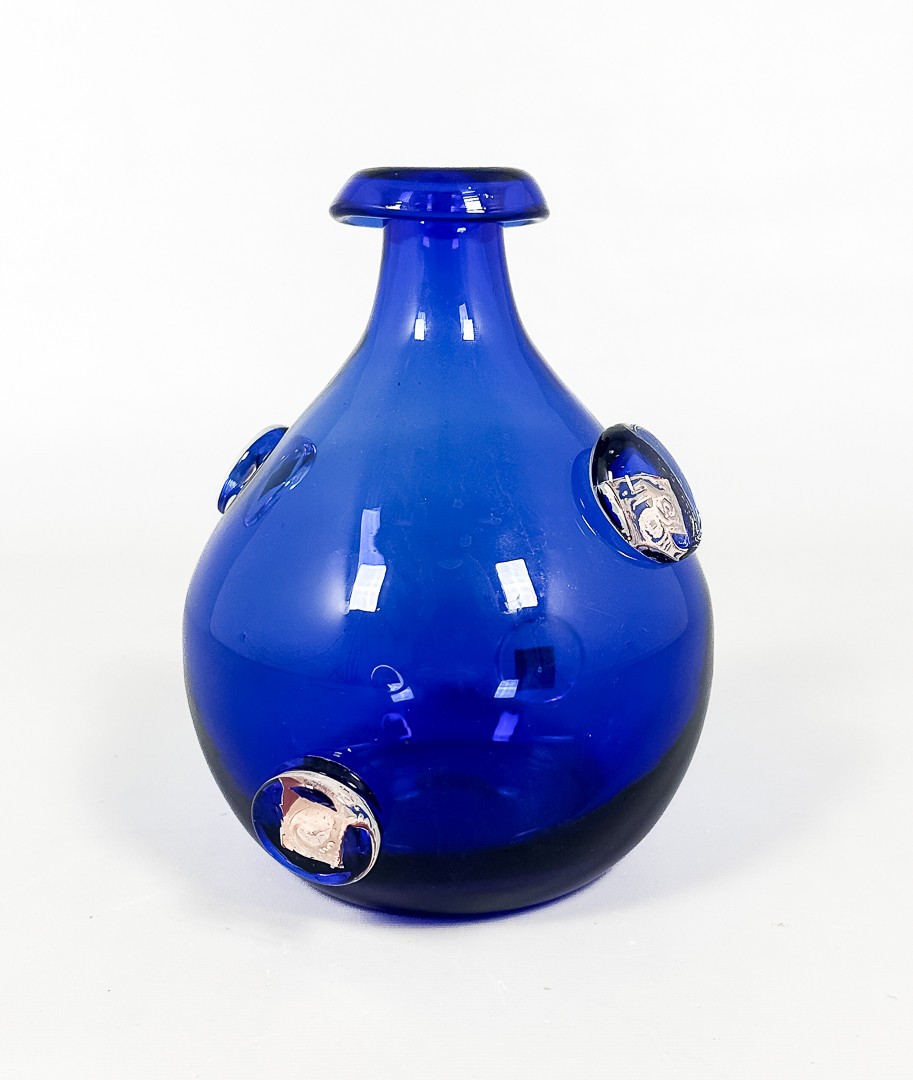 JOSEF HOSPOKA. VAS, glas, designad för Chribskas 550-års jubileum, 1964.