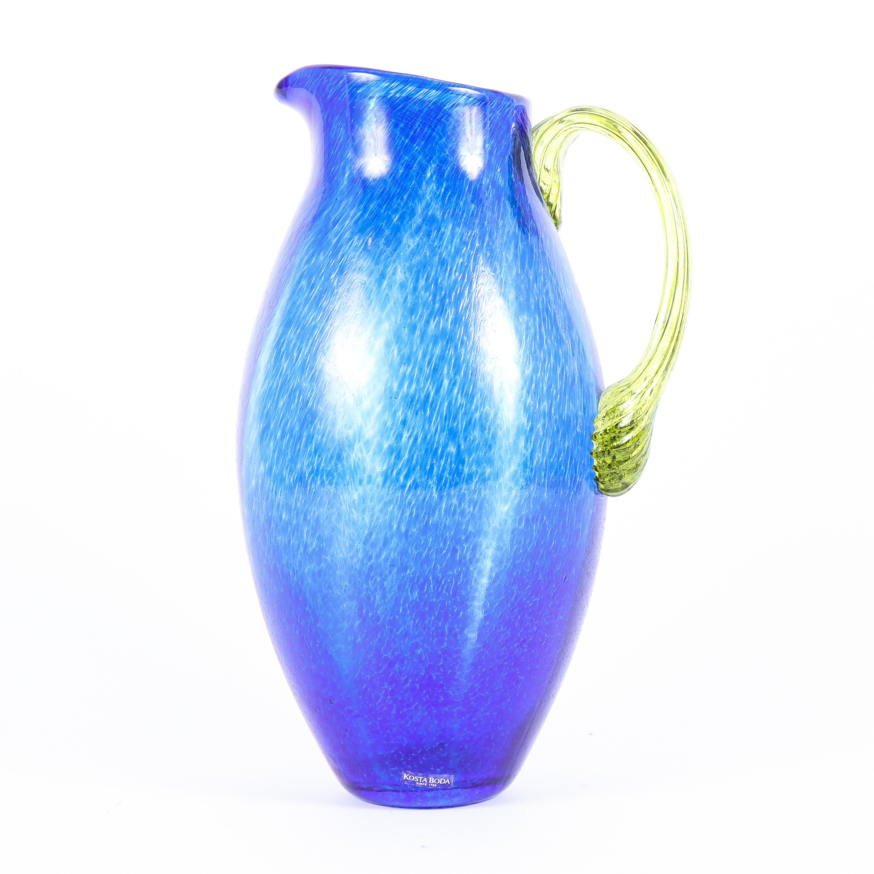 GUNNEL SAHLIN. Tillbringare, konstglas, Kosta Boda, signerad.