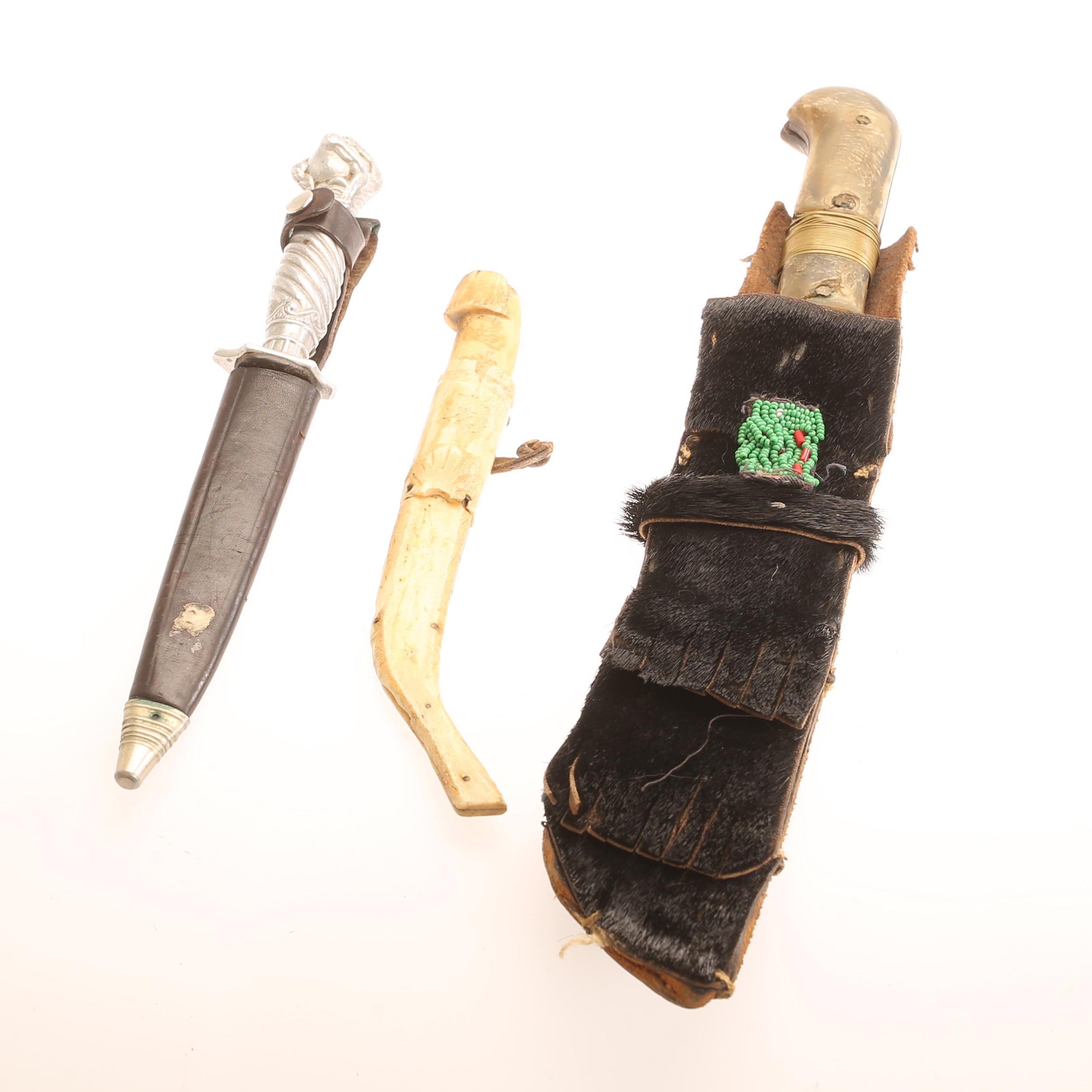 KNIVAR, 3 stycken, 1900-tal.