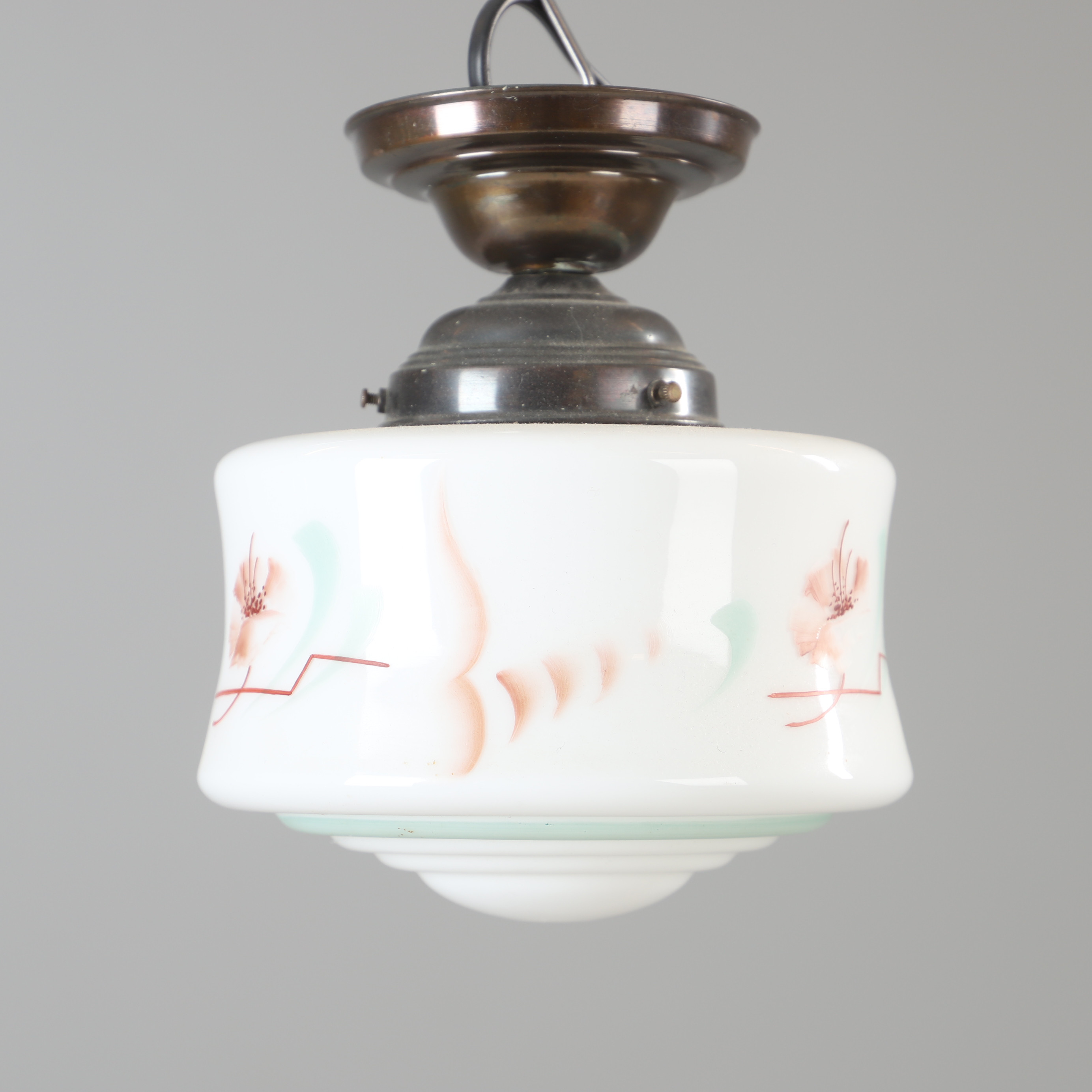 TAKLAMPA, glas och metall, 1900-talets första hälft.