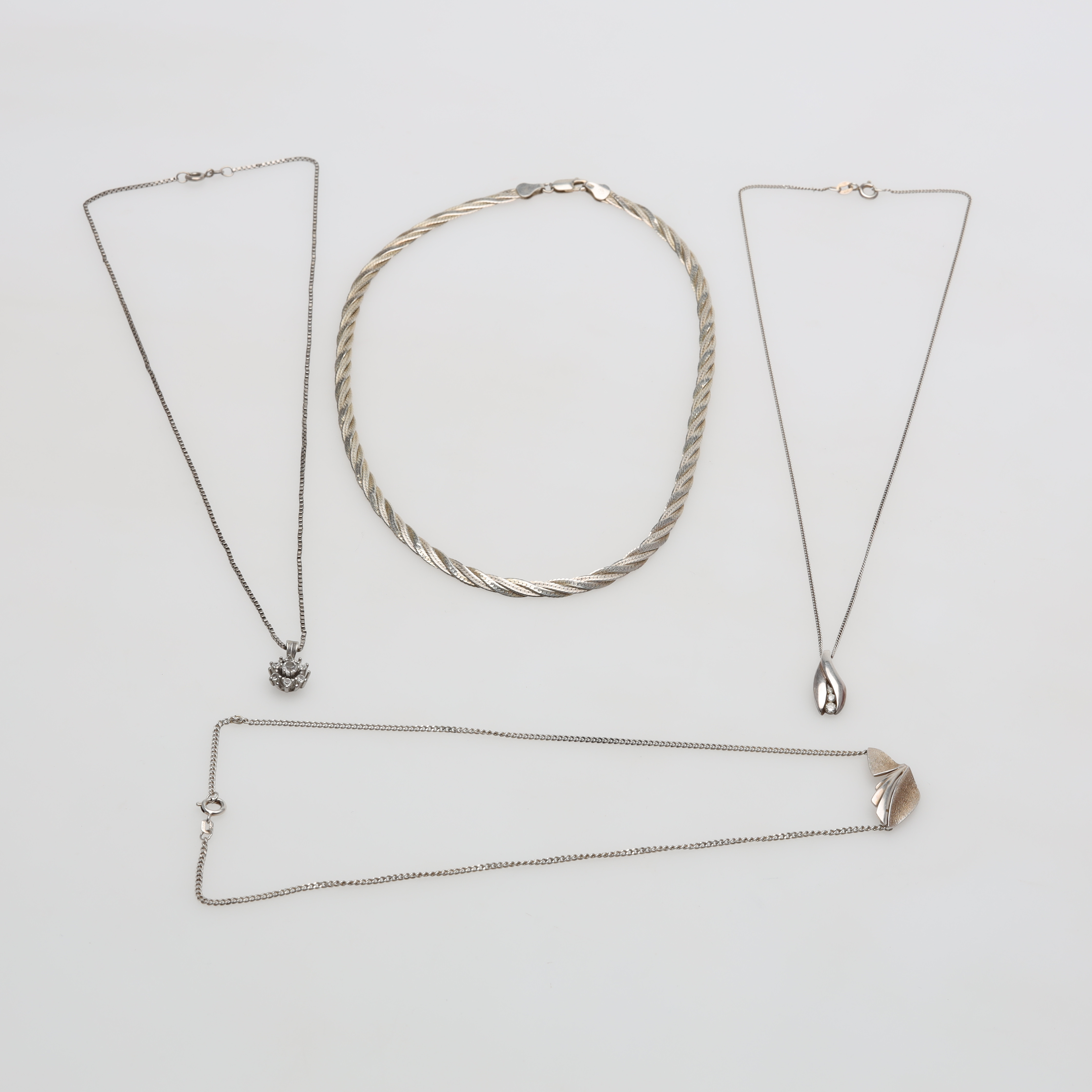 SMYCKEN 6 delar silver bruttovikt ca 26,3 gram.