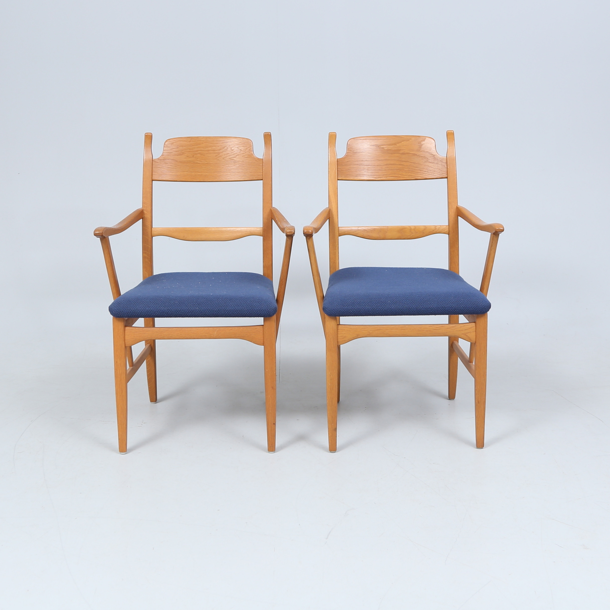 CARL MALMSTEN. Karmstol, 1 par, "Calmare Nyckel" 1900-tal.